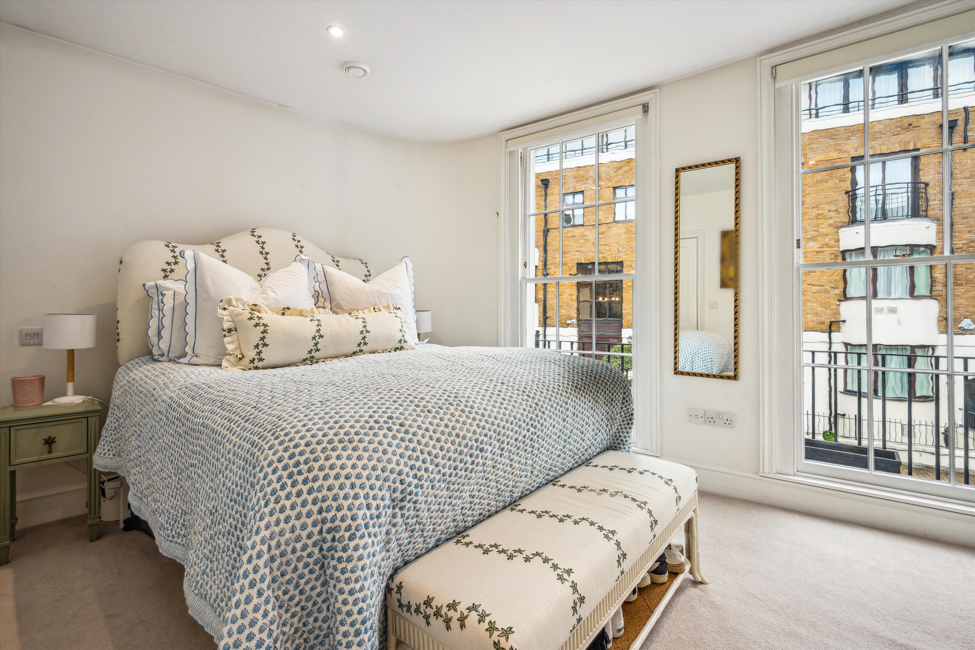 Montpelier Mews, London SW7