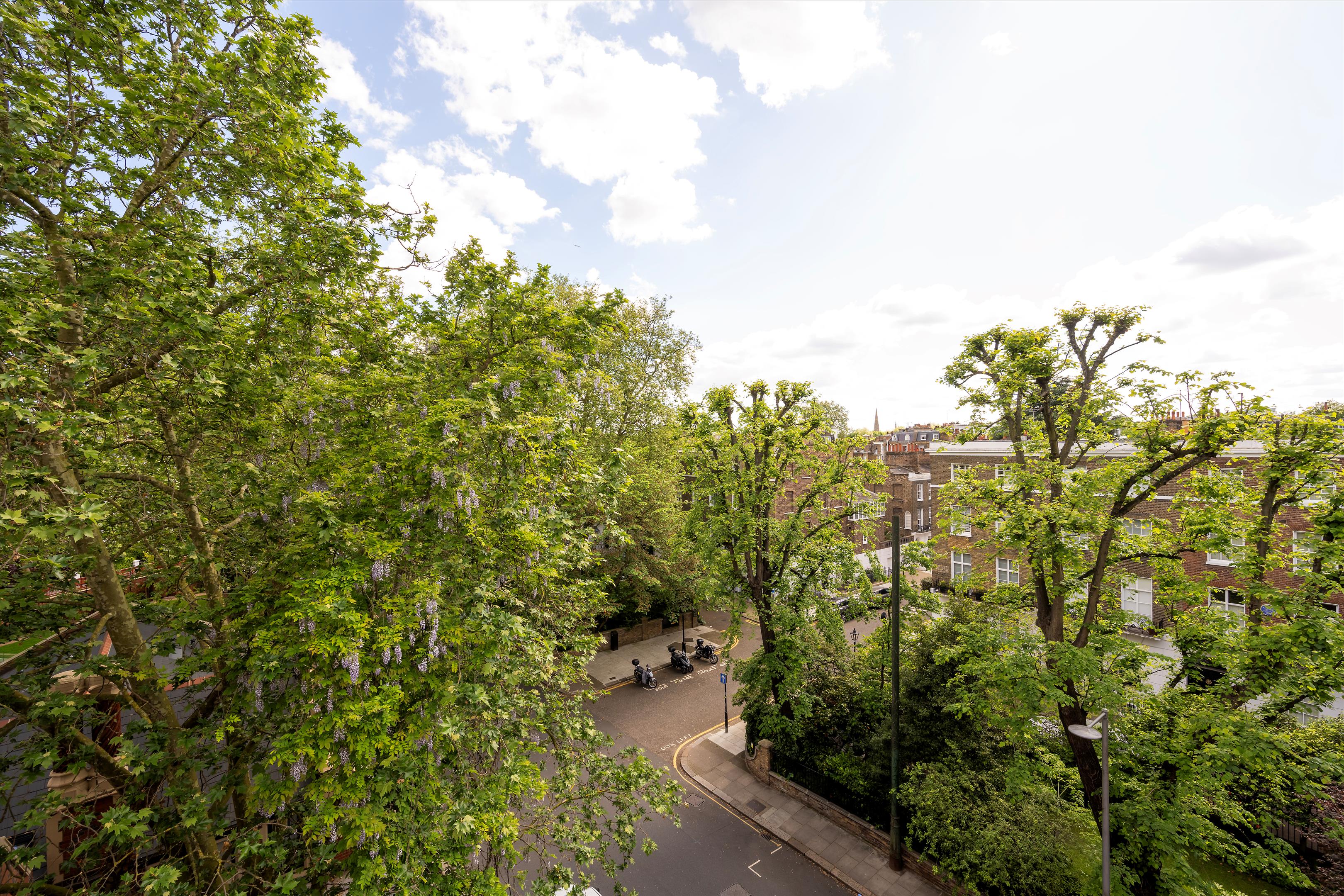 Egerton Gardens, Knightsbridge, London, SW3