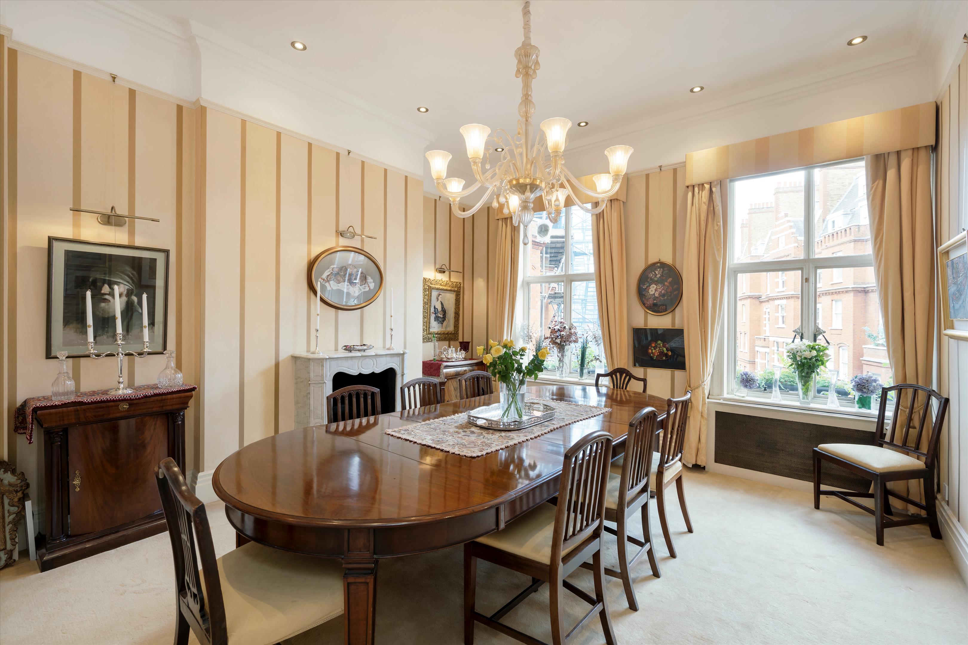 Egerton Gardens, Knightsbridge, London, SW3