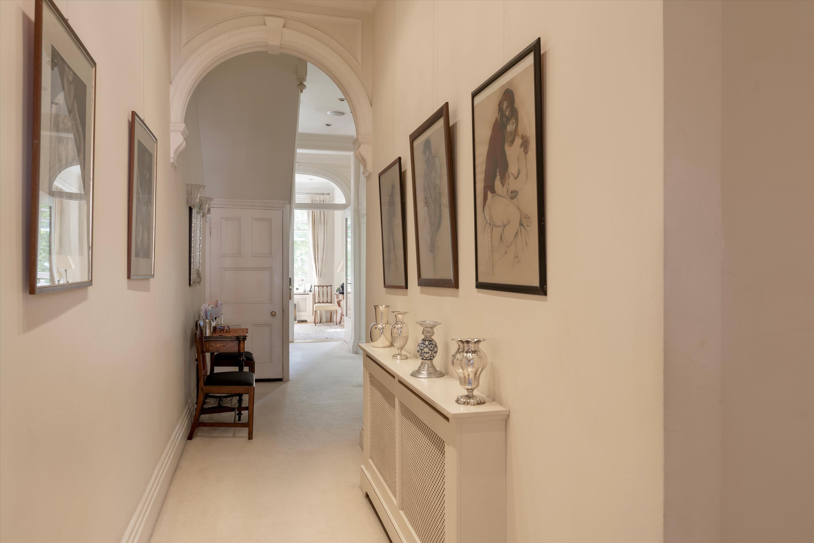 Egerton Gardens, Knightsbridge, London, SW3