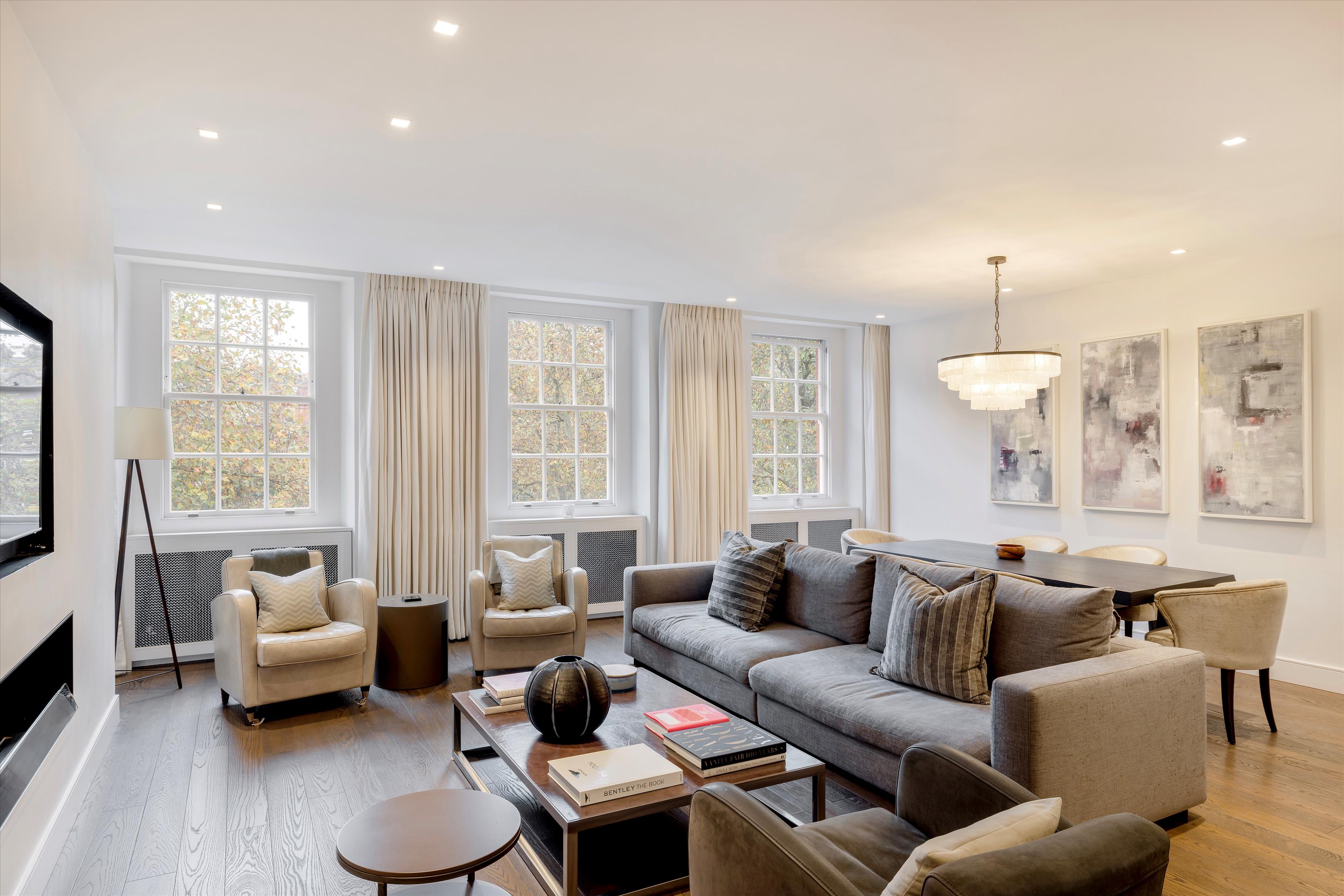 Cadogan Square, London, SW1X