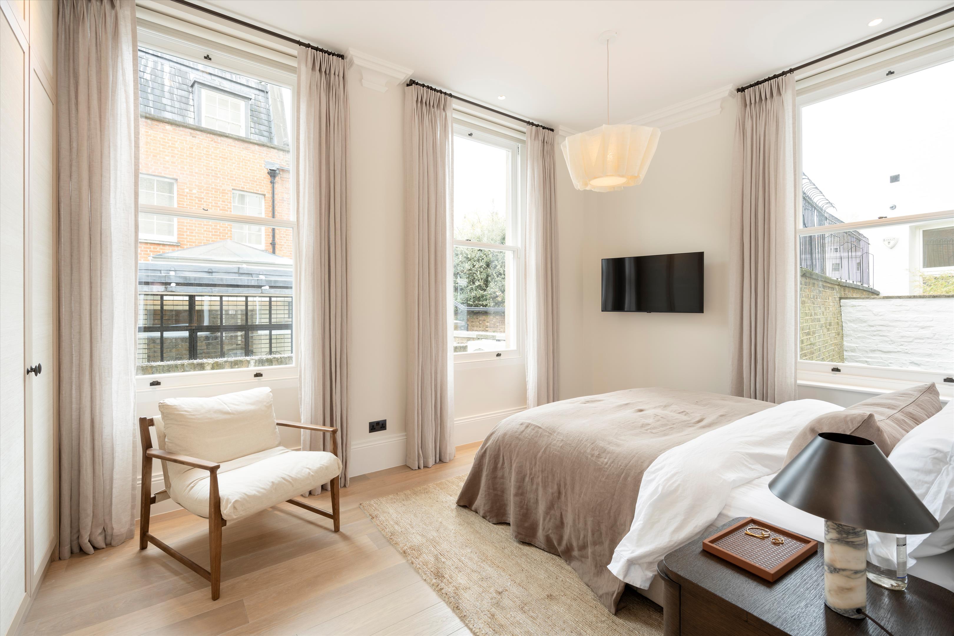 Lennox Gardens, Knightsbridge, London, SW1X
