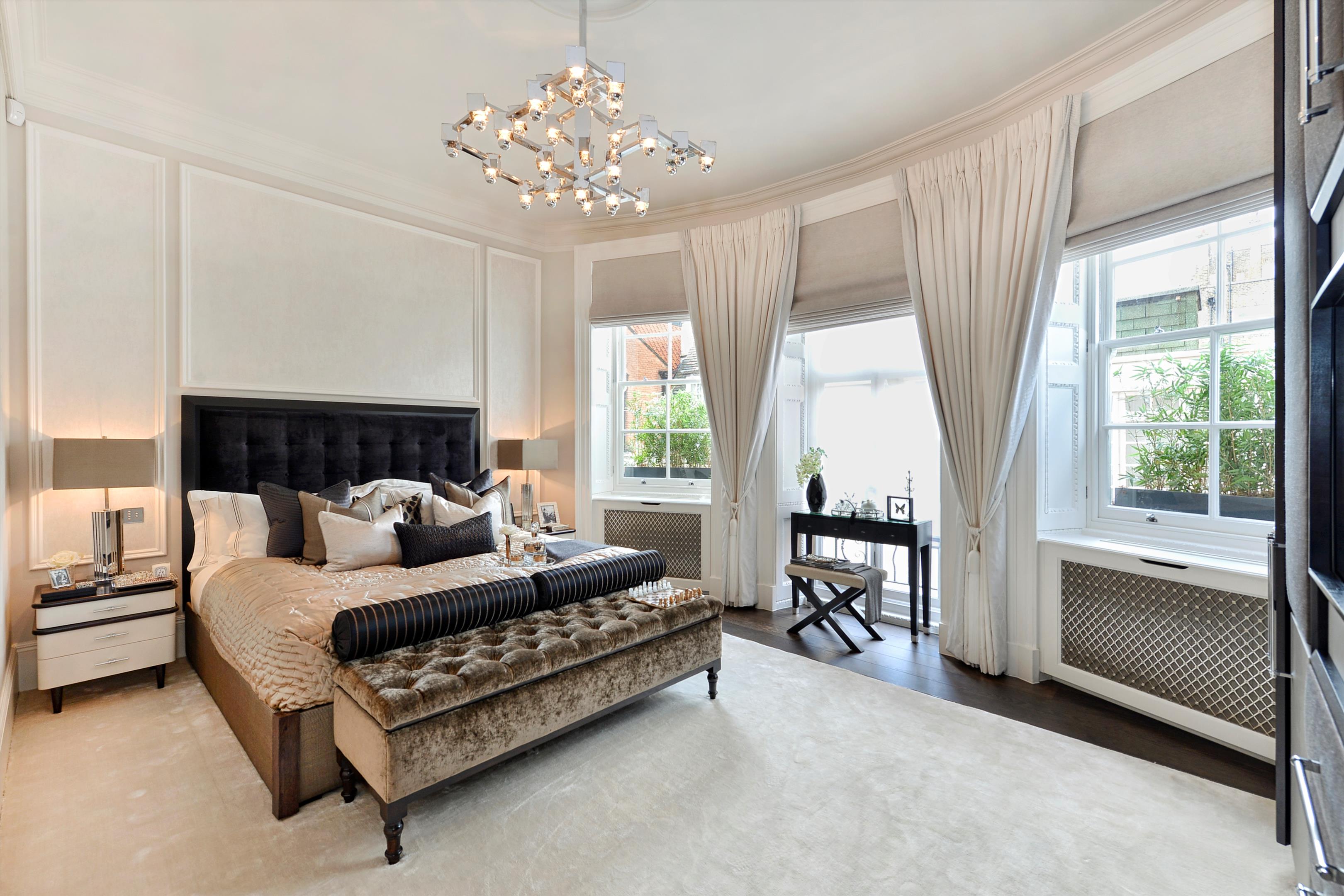 Cadogan Square, Knightsbridge SW1X.