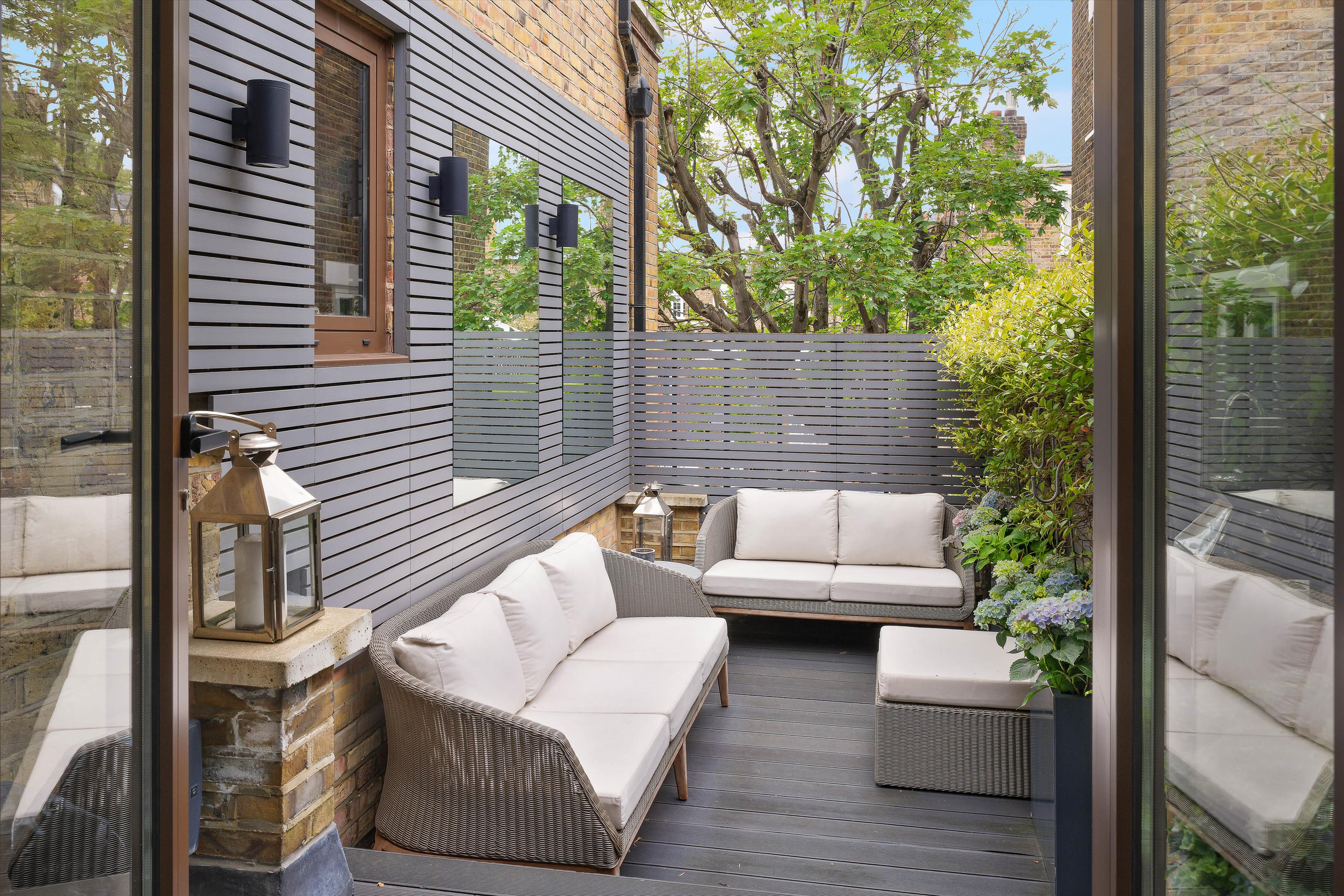 Cheyne Place, London SW3