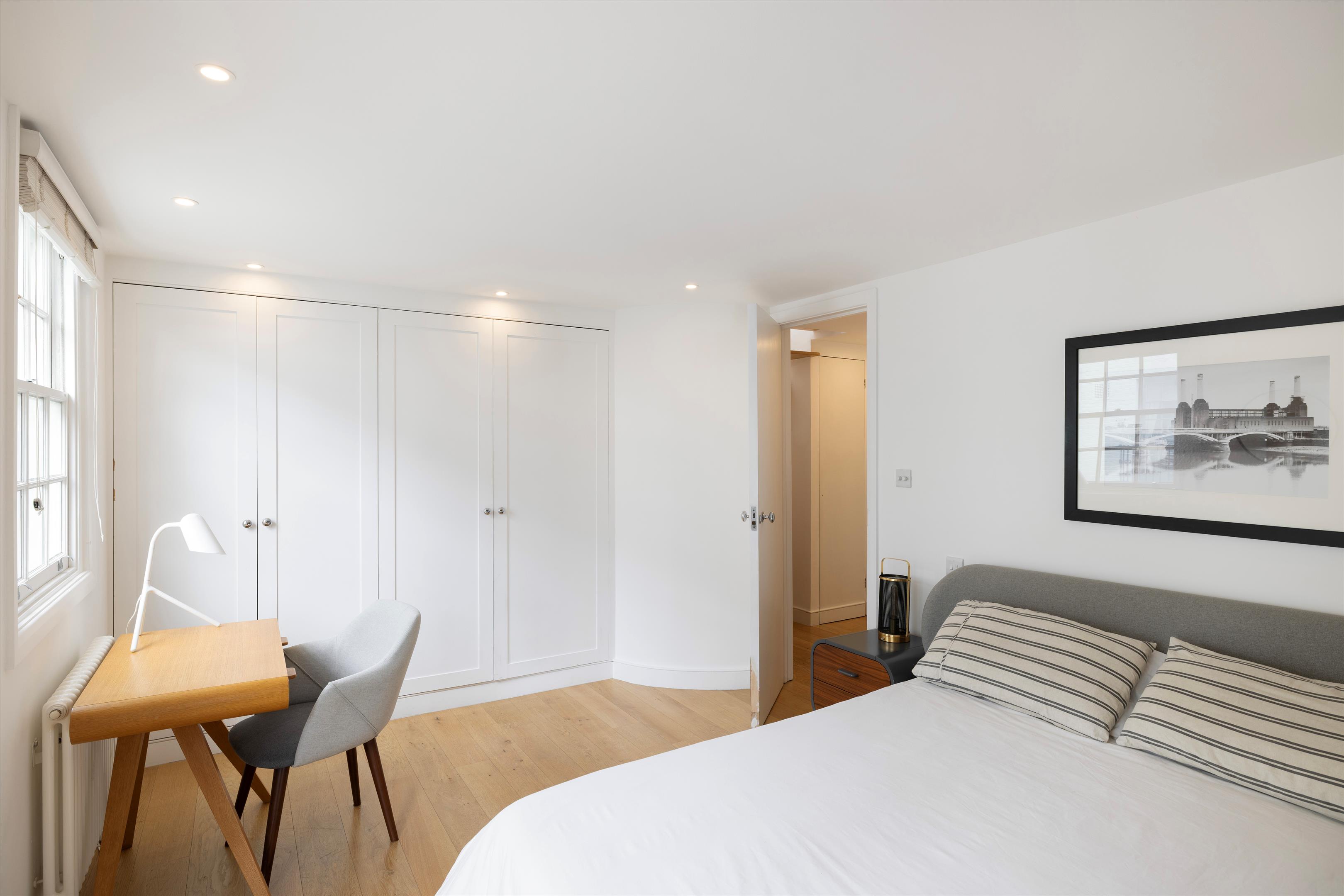 Ennismore Mews, London SW7