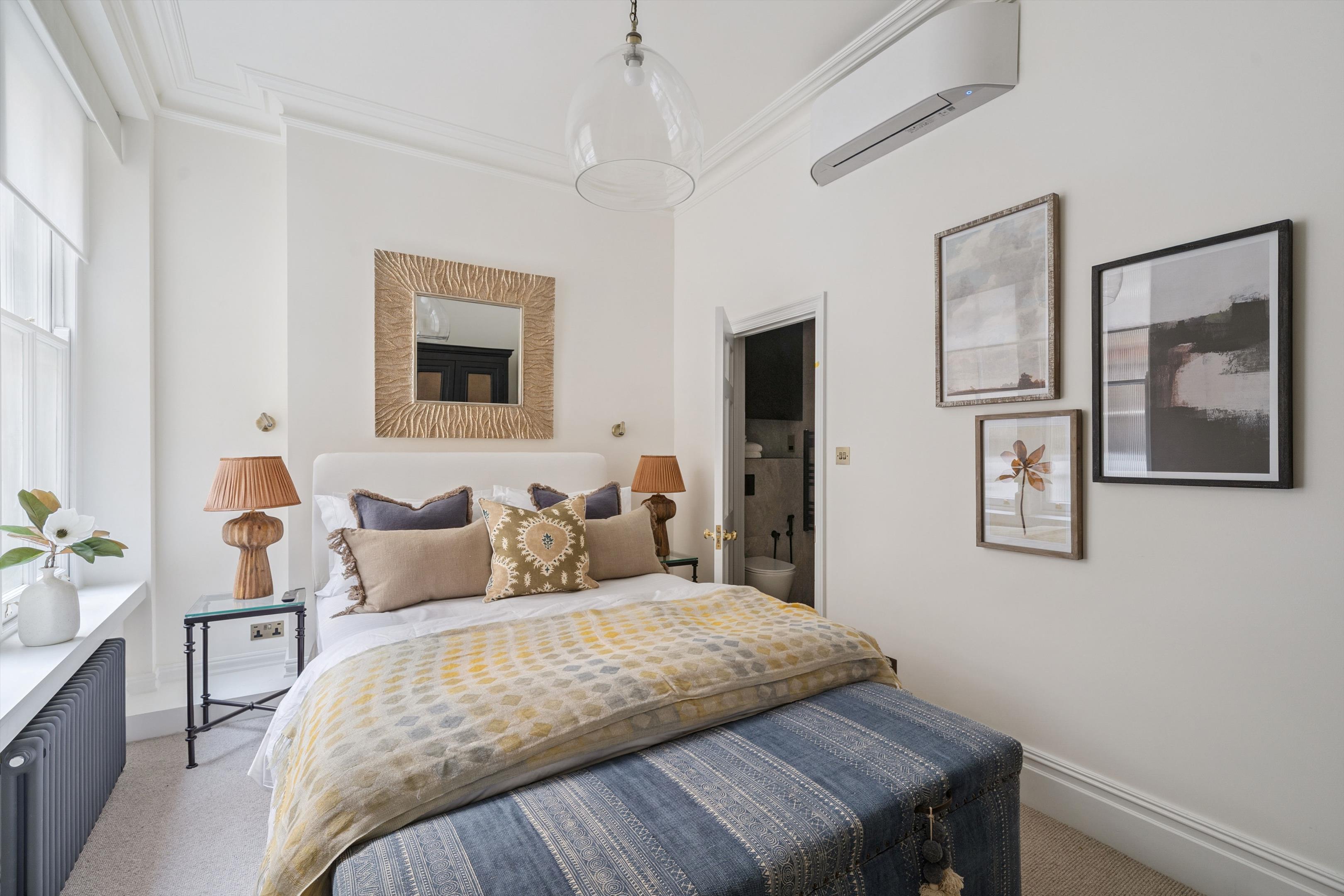 Lincoln House, Basil Street, London, SW3