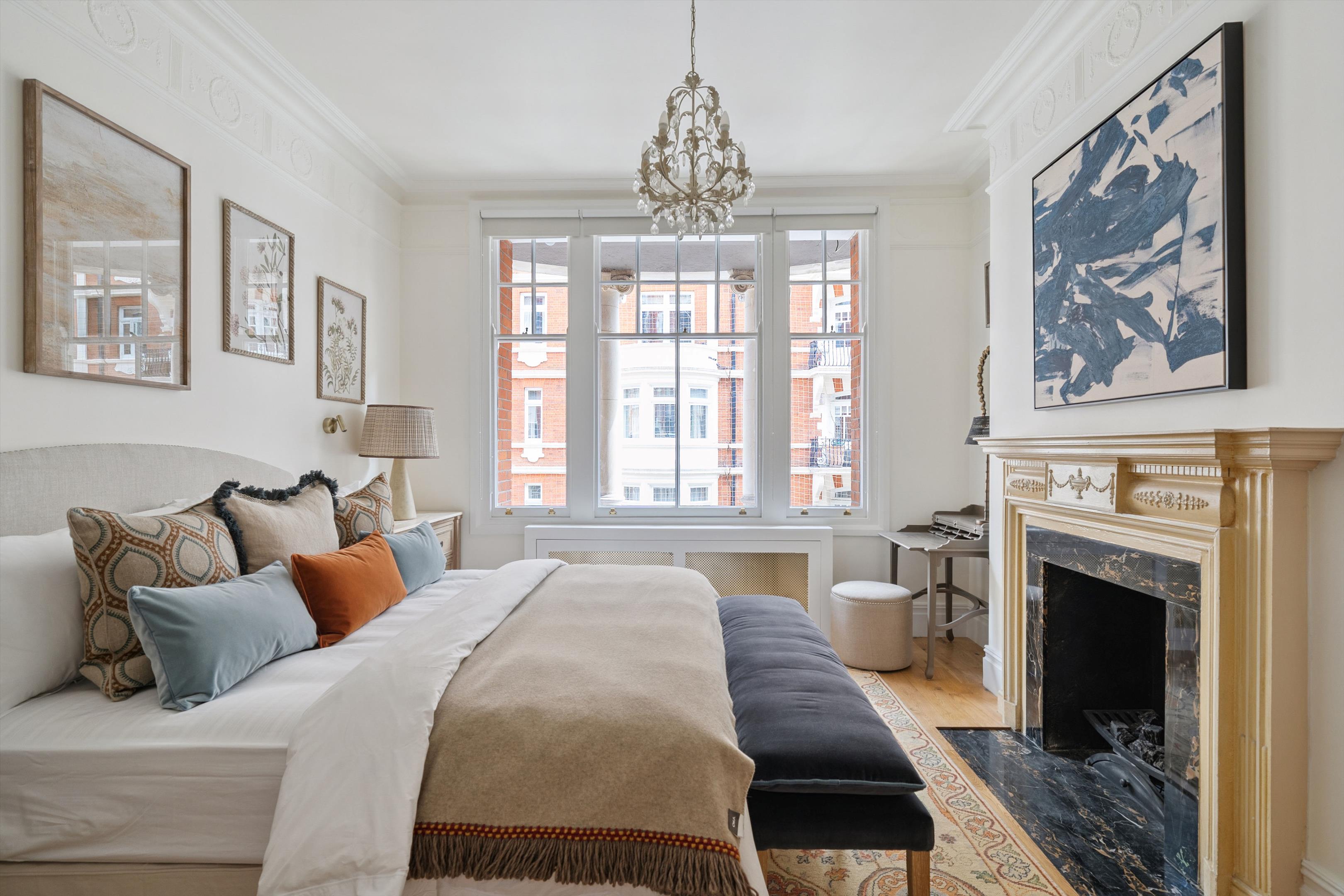 Lincoln House, Basil Street, London, SW3
