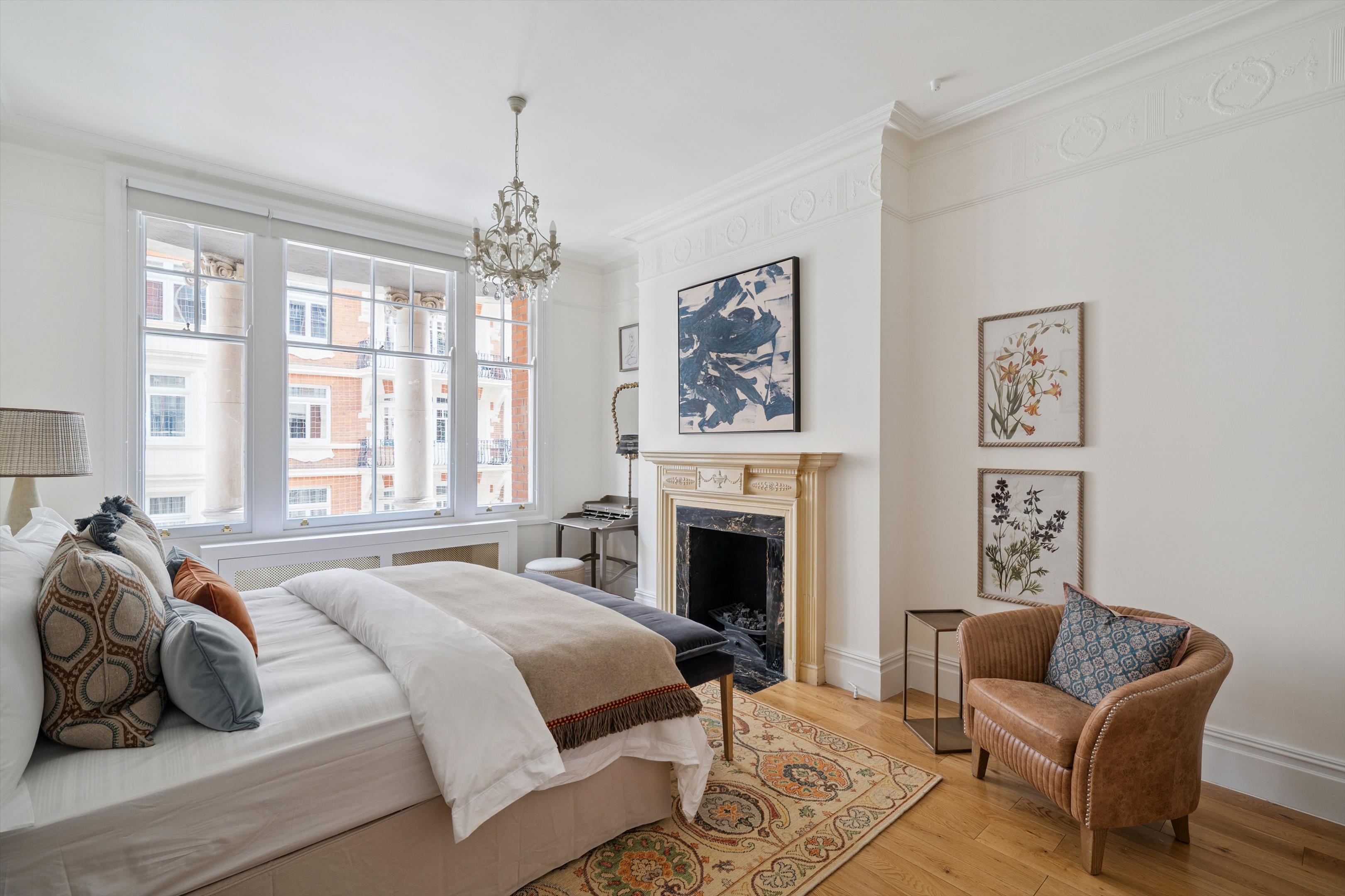 Lincoln House, Basil Street, London, SW3