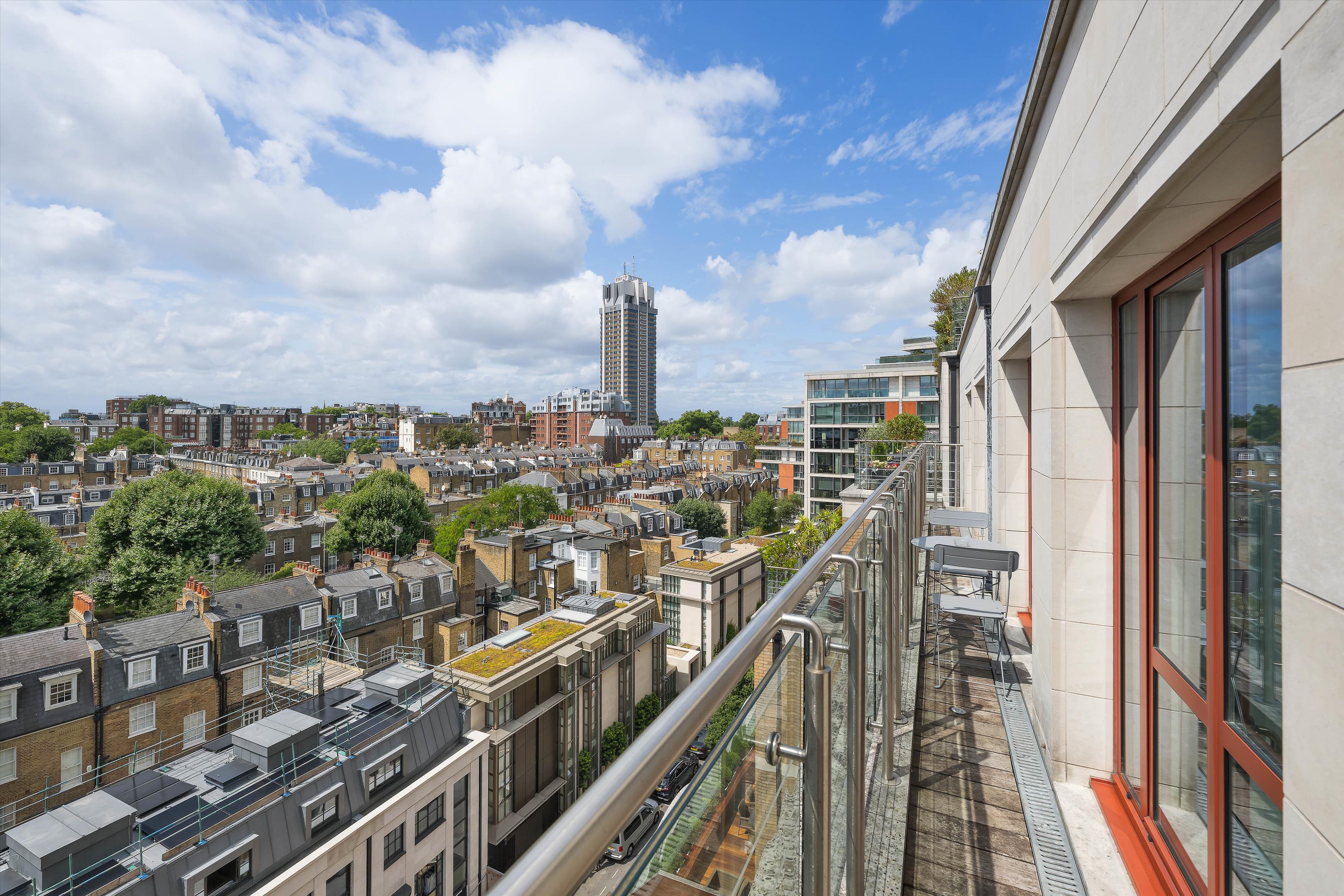Lancelot Place, London, SW7