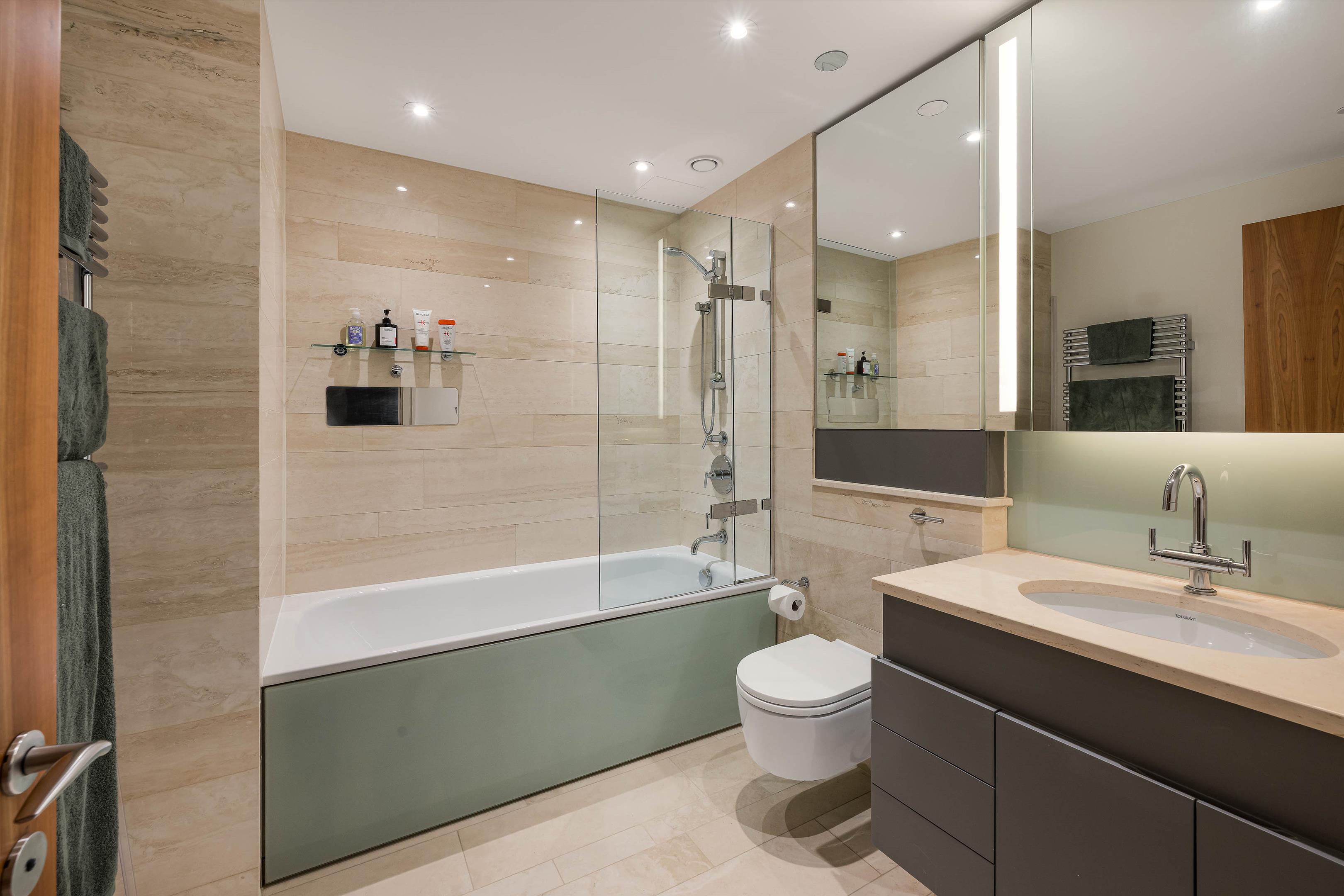 Lancelot Place, London, SW7