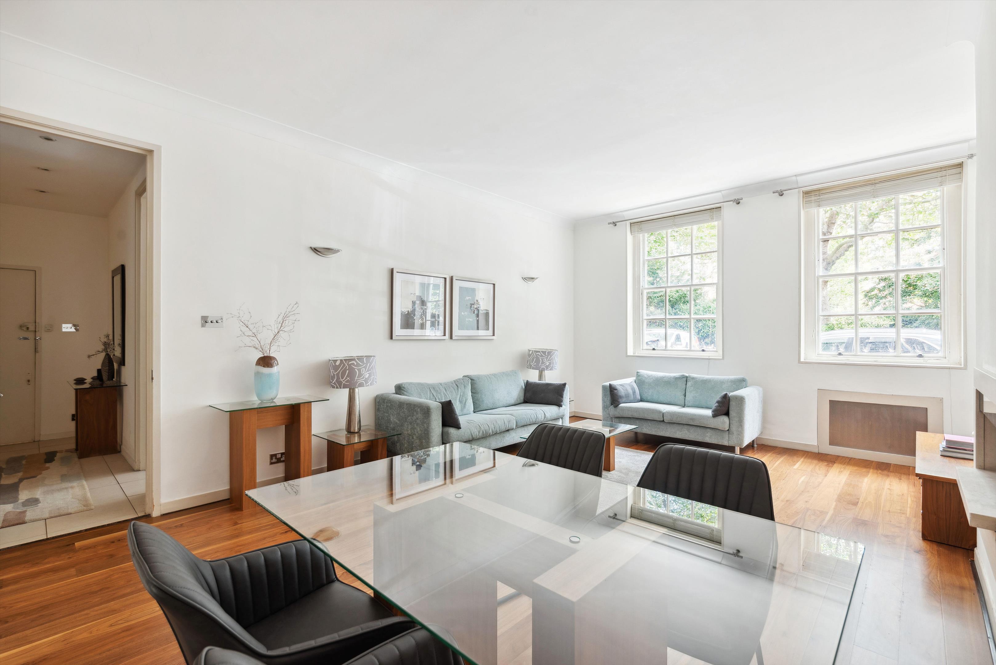 Lowndes Square, London SW1X