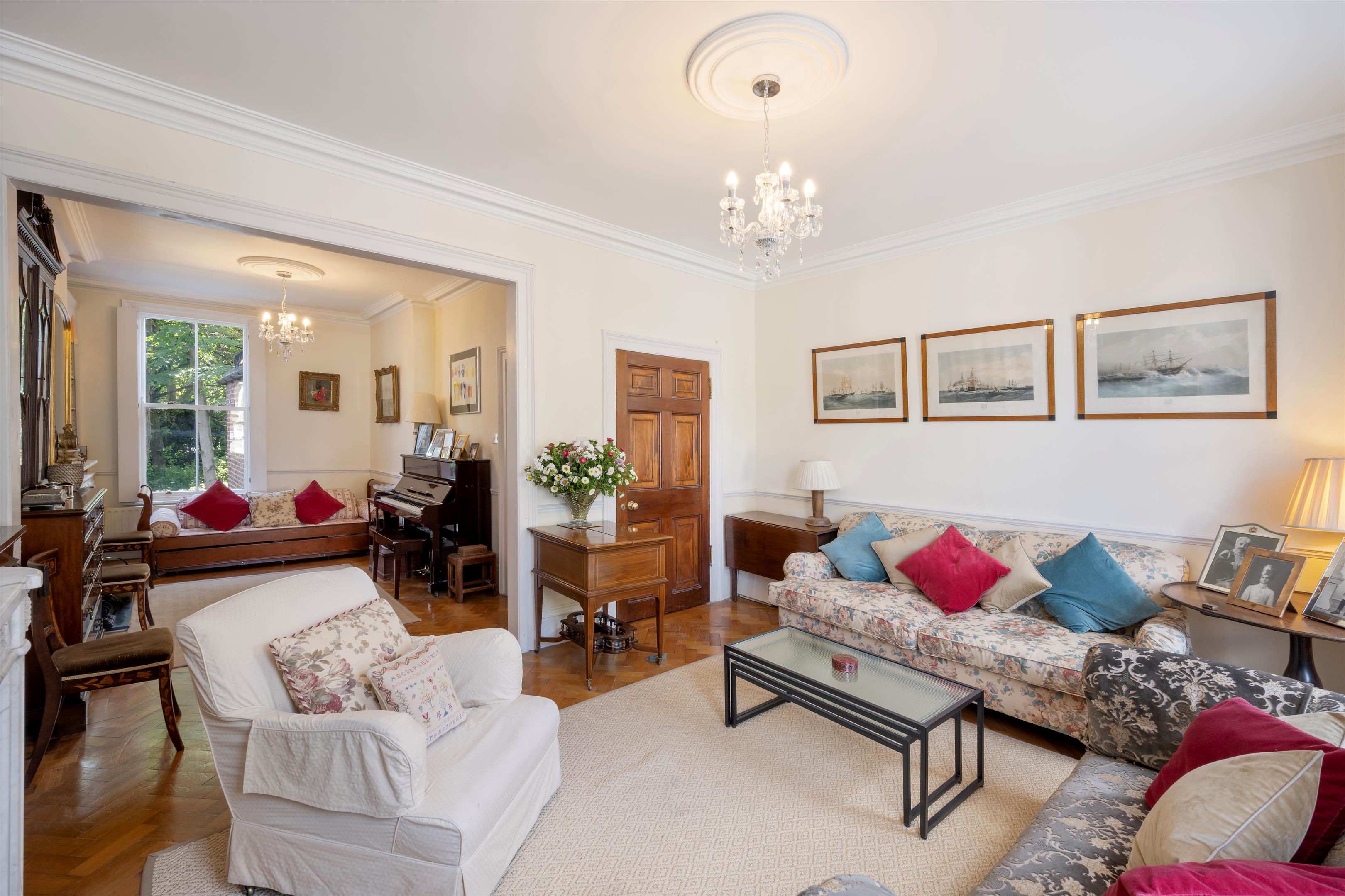 Oakley Gardens, London, SW3