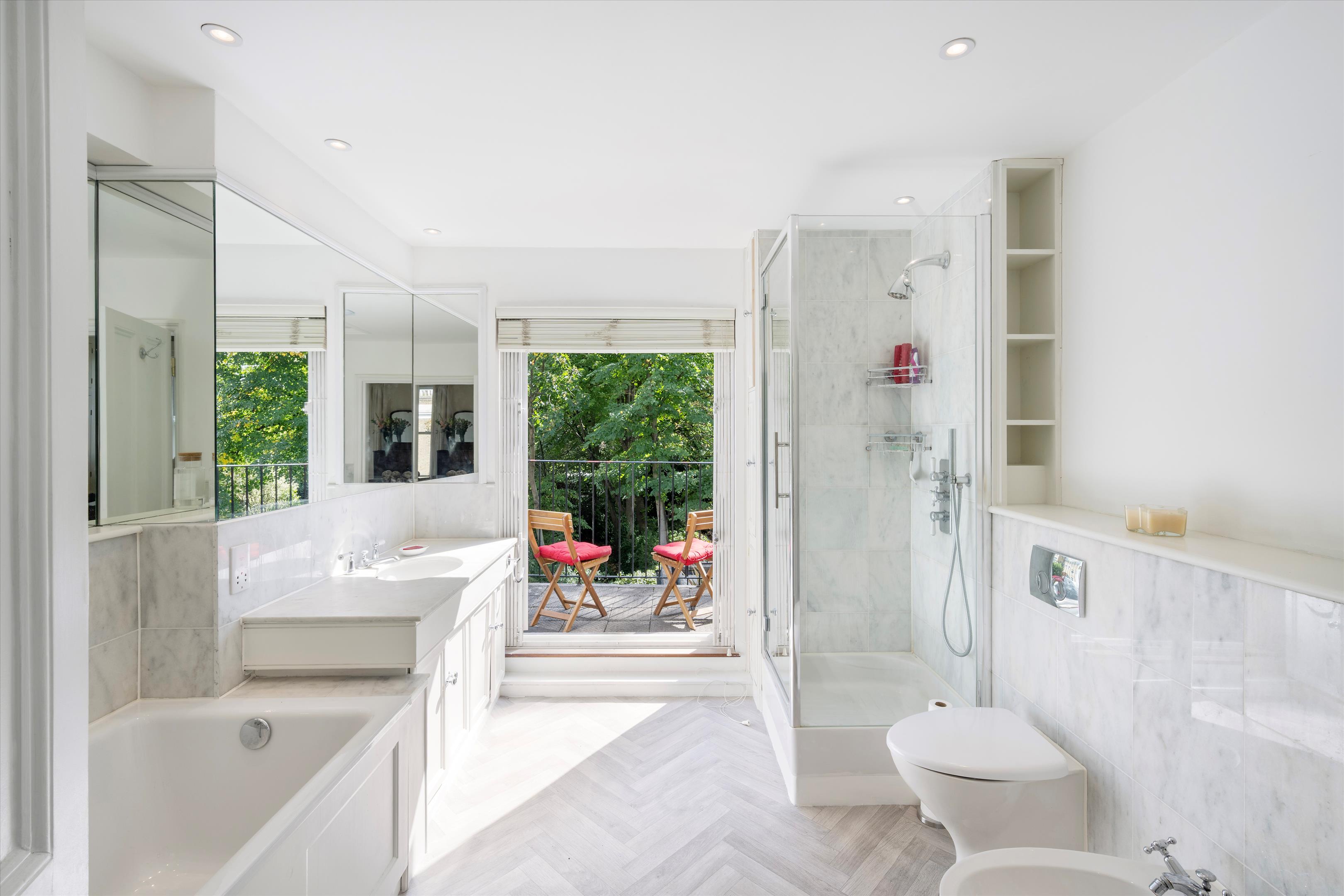 Oakley Gardens, London, SW3