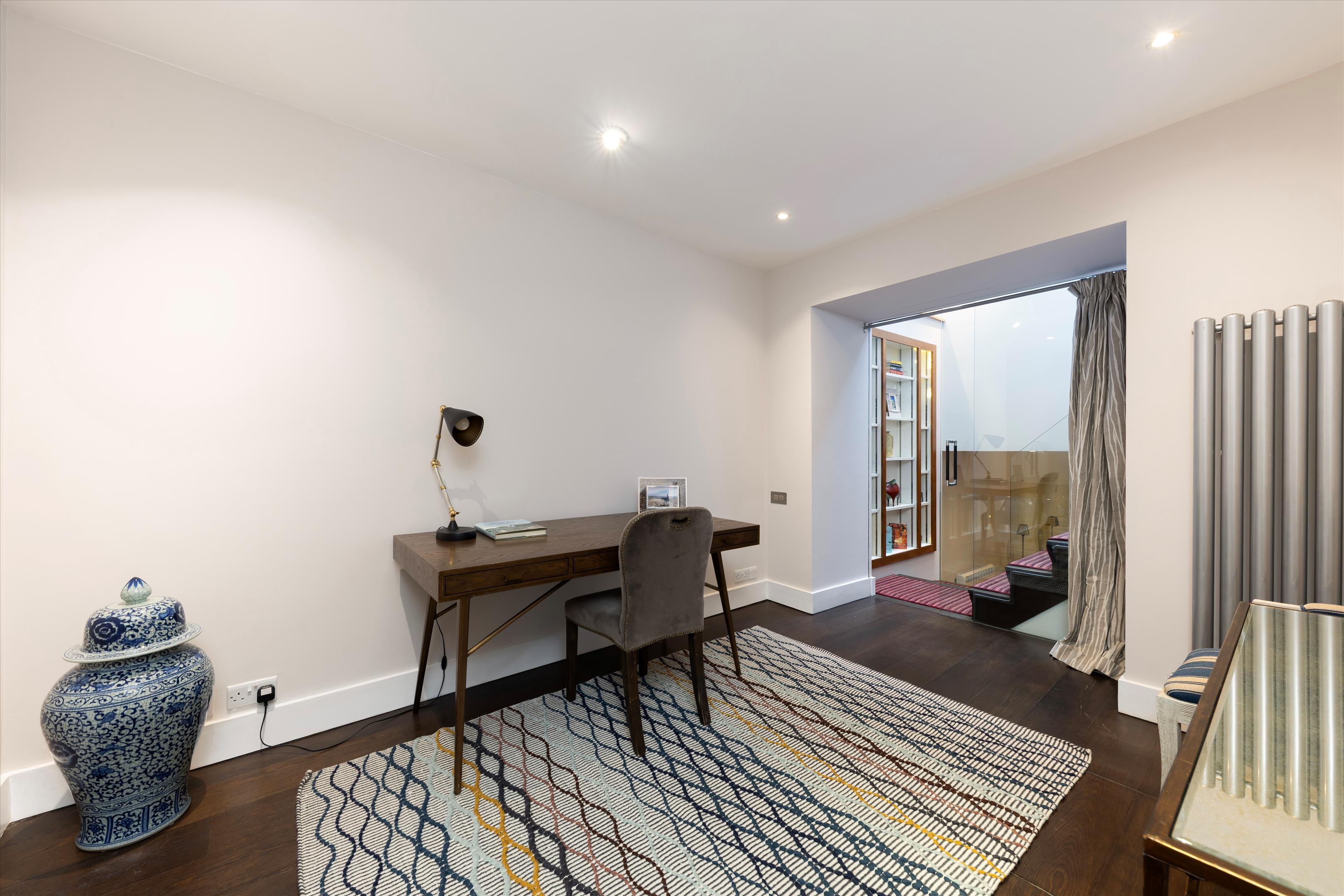Sydney Street, London, SW3