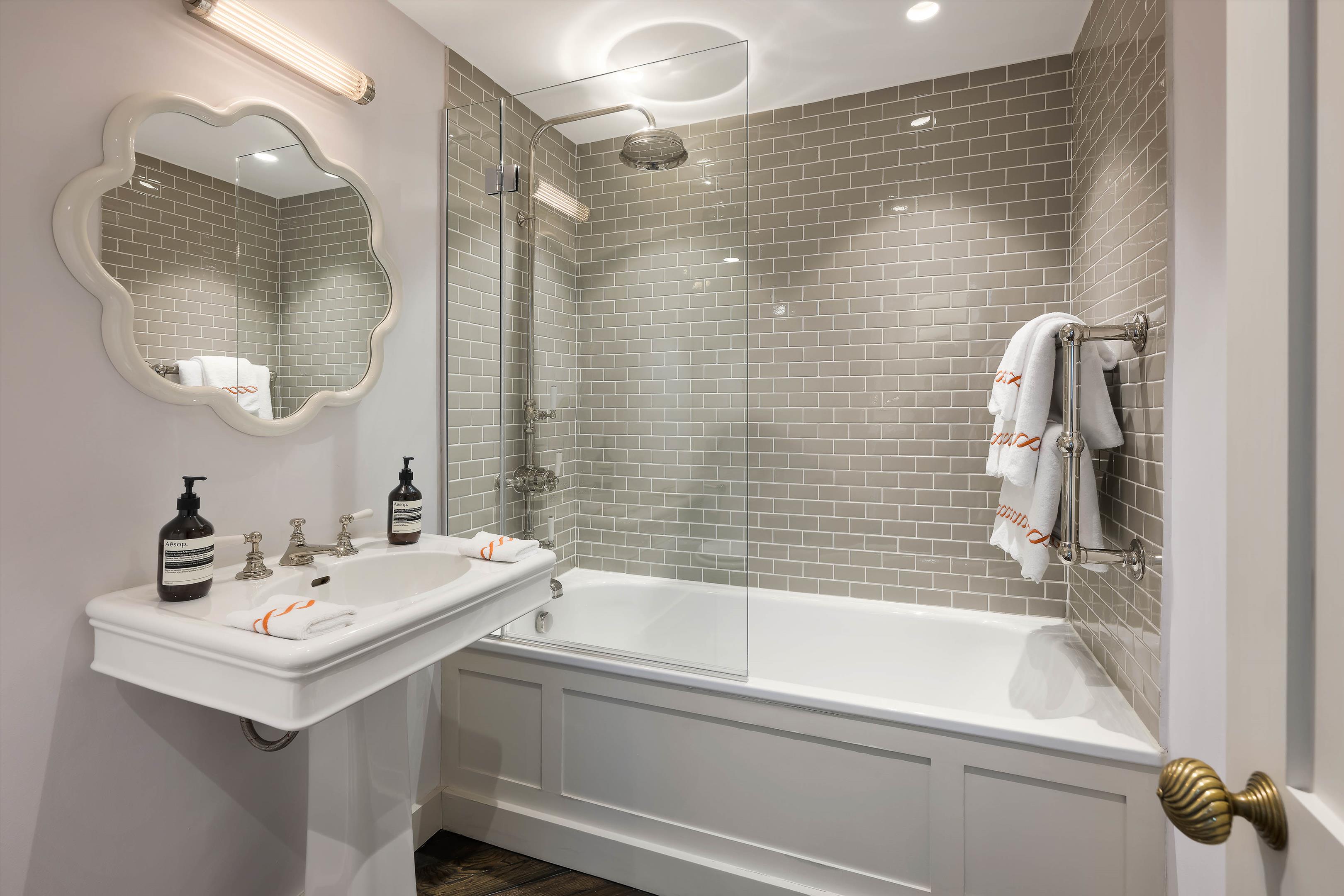 Walton Place, Chelsea, London, SW3