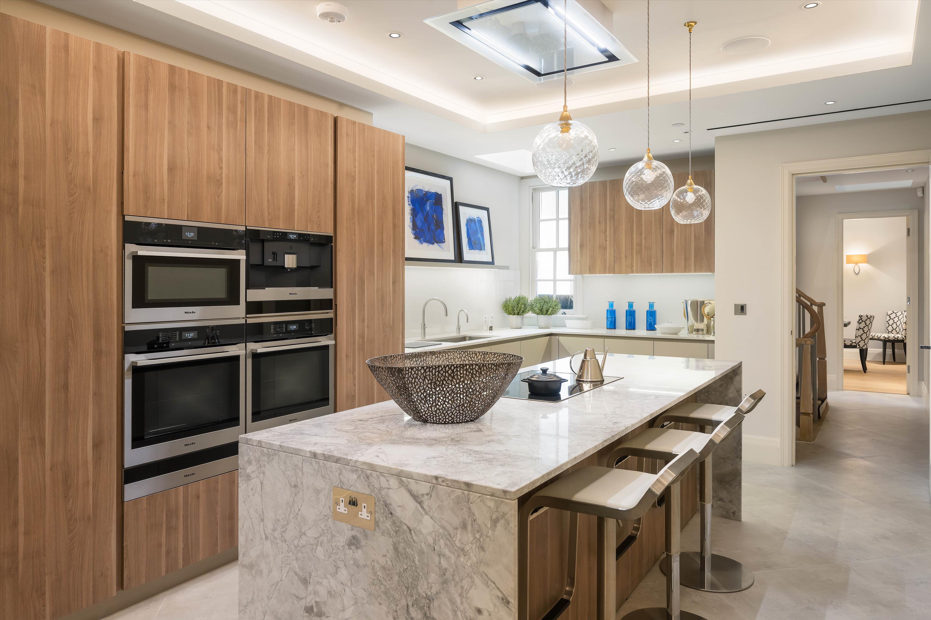 Donne Place, London, SW3
