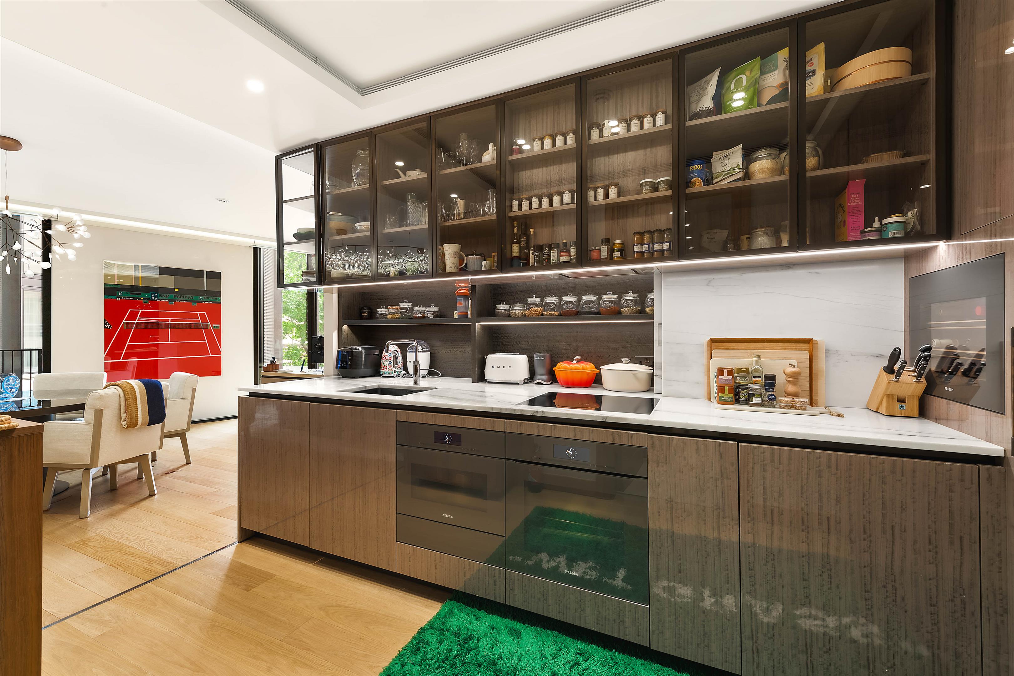 One Hyde Park, Knightsbridge, London, SW1X