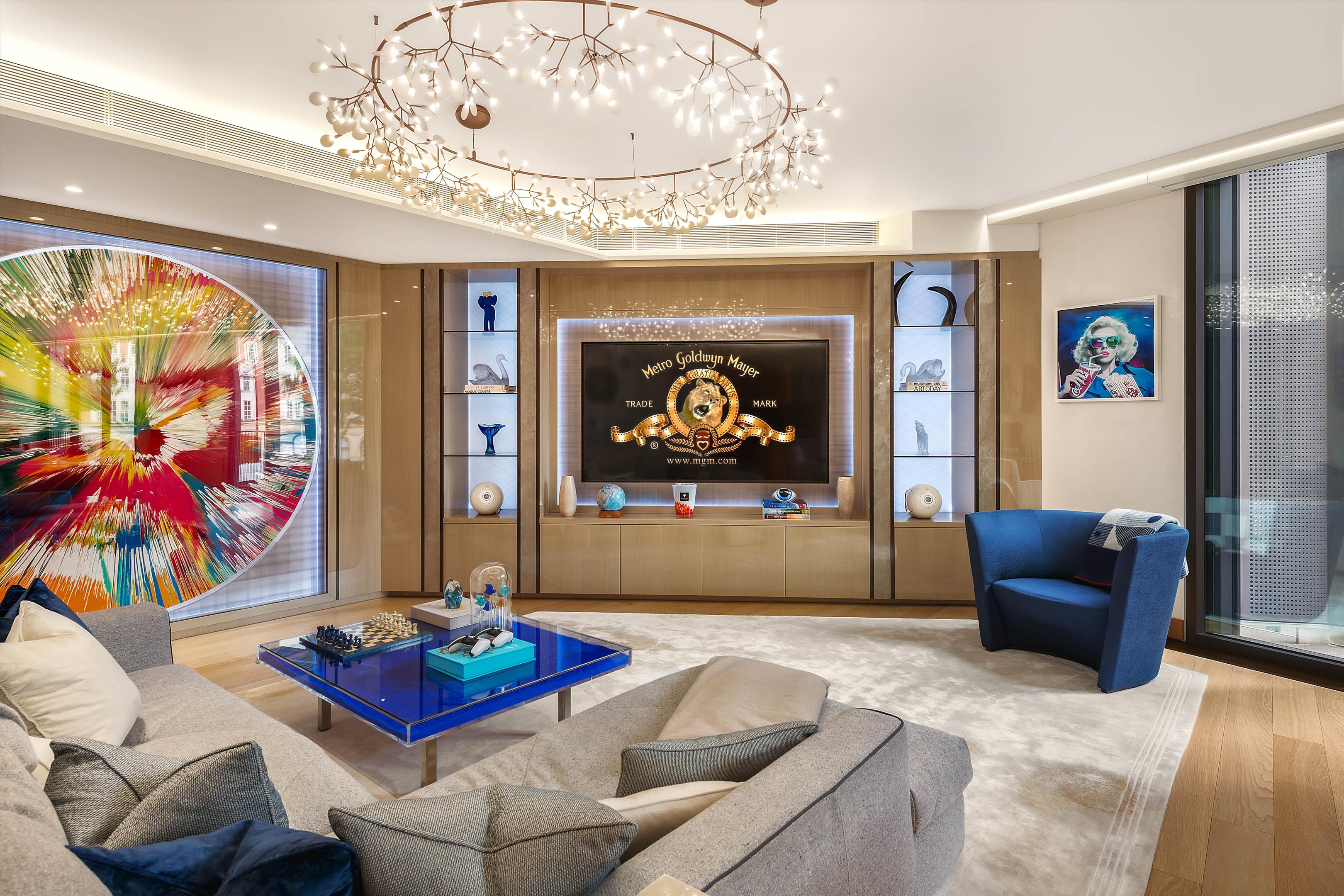 One Hyde Park, Knightsbridge, London, SW1X