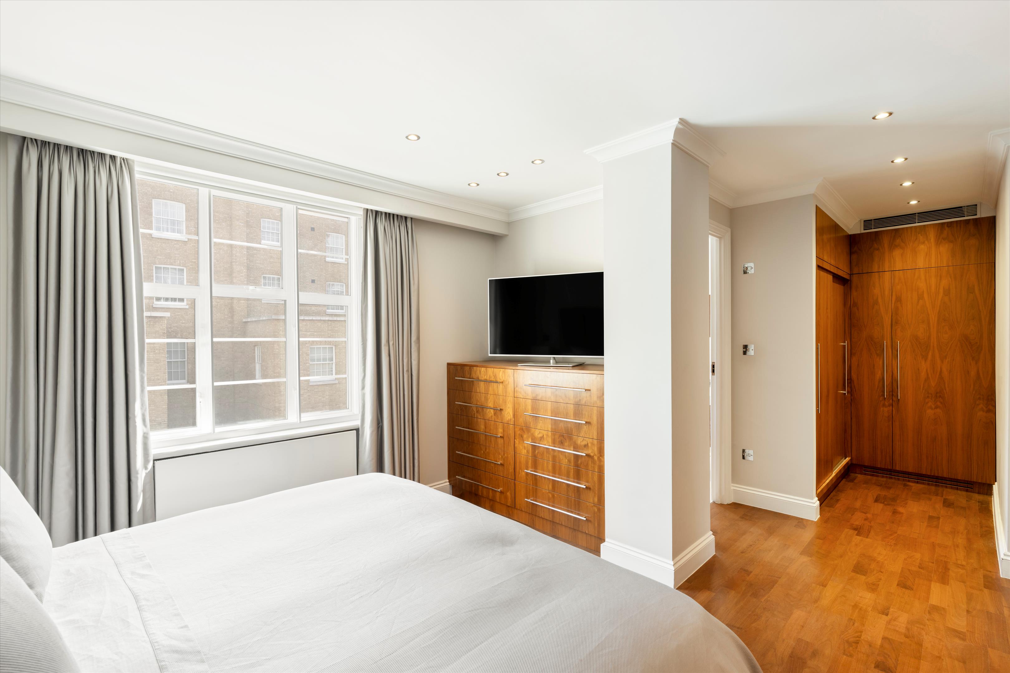 Shelton House, 181 Sloane Street, London, SW1X