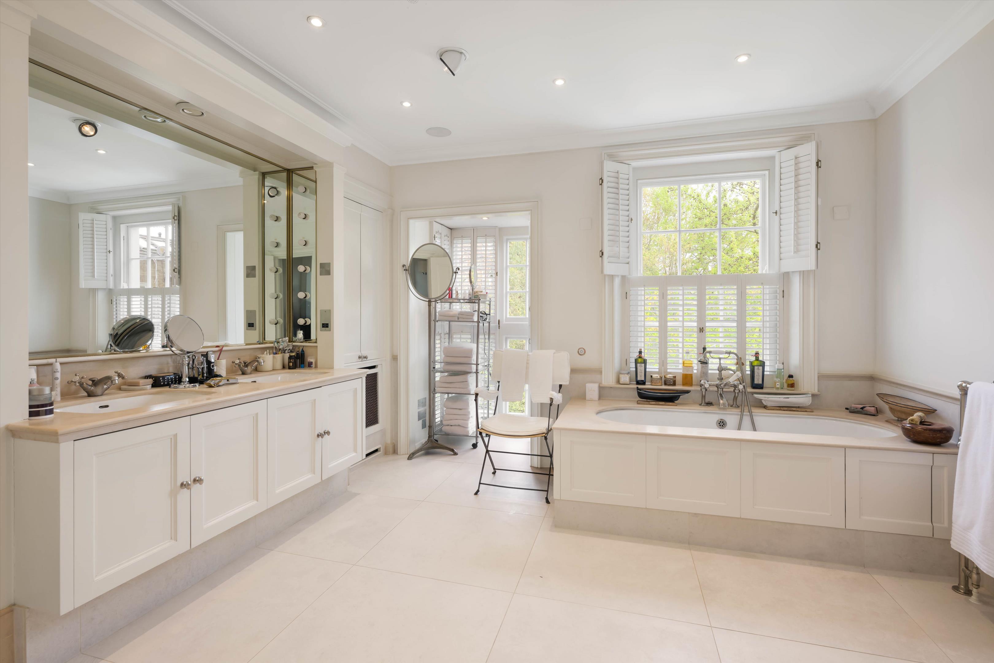 Egerton Terrace, London SW3