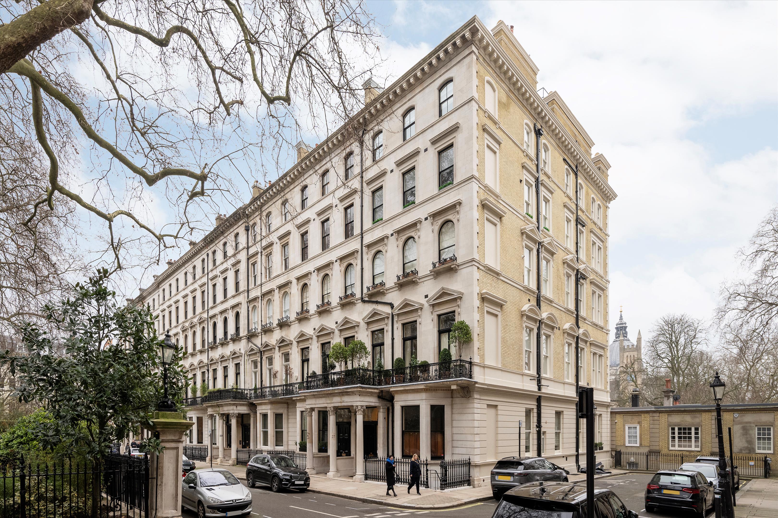 Ennismore Gardens, London, SW7
