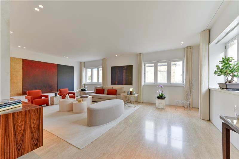 Ennismore Street, Knightsbridge, London, SW7