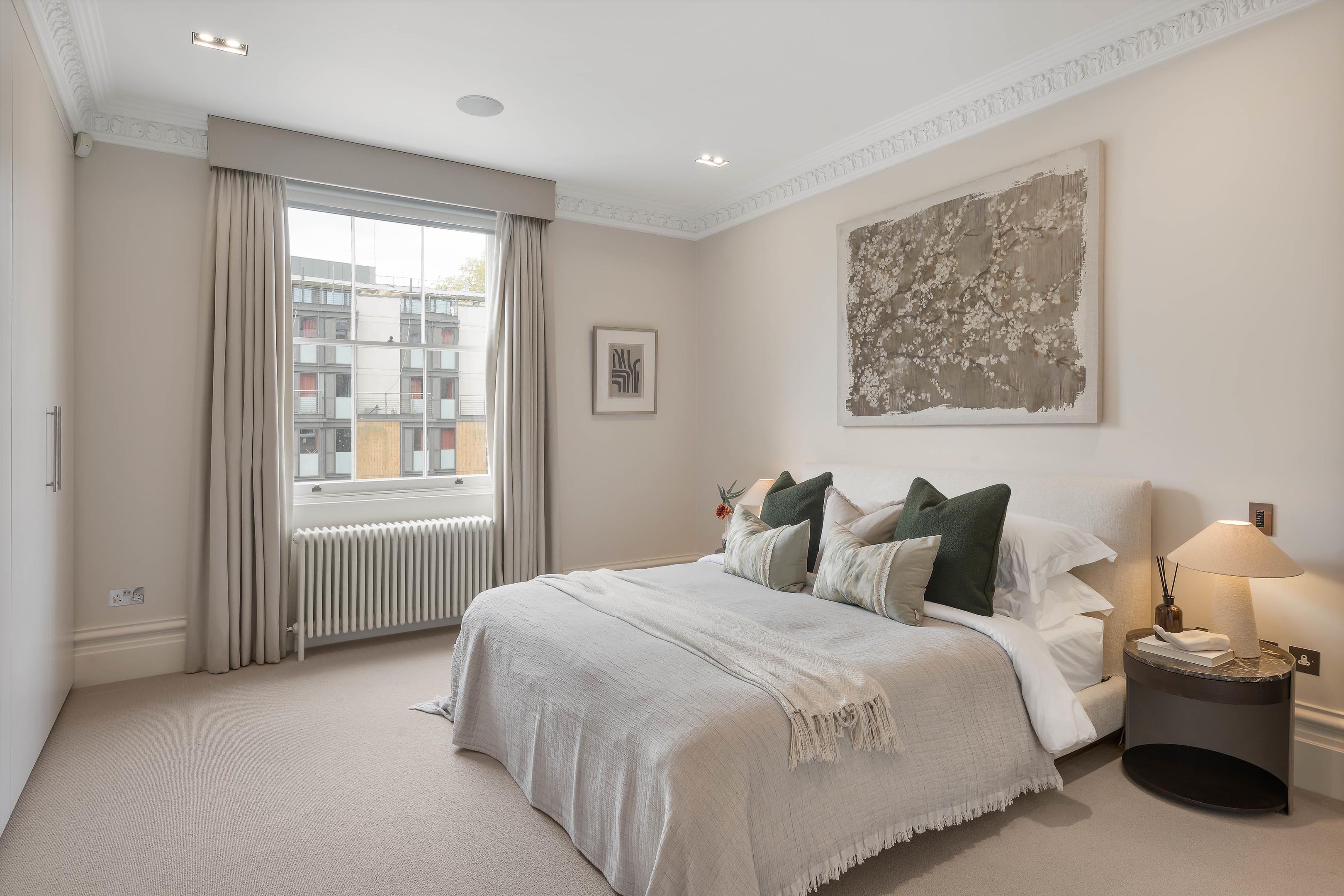 Ennismore Gardens, London, SW7