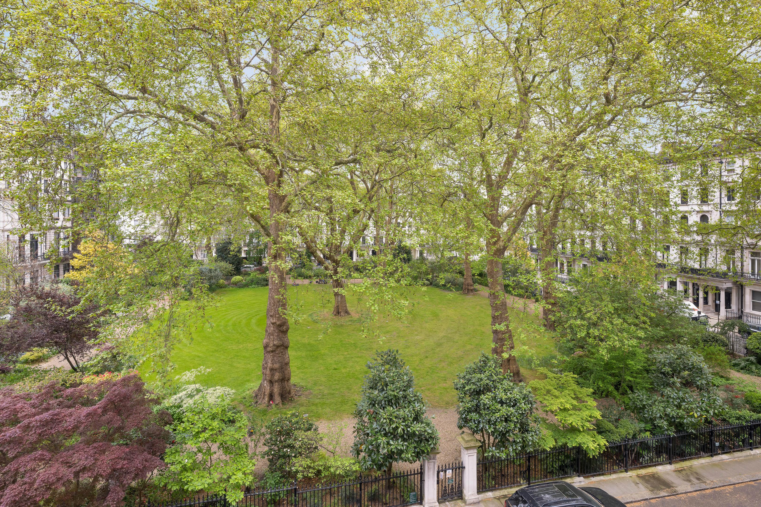 Ennismore Gardens, London, SW7