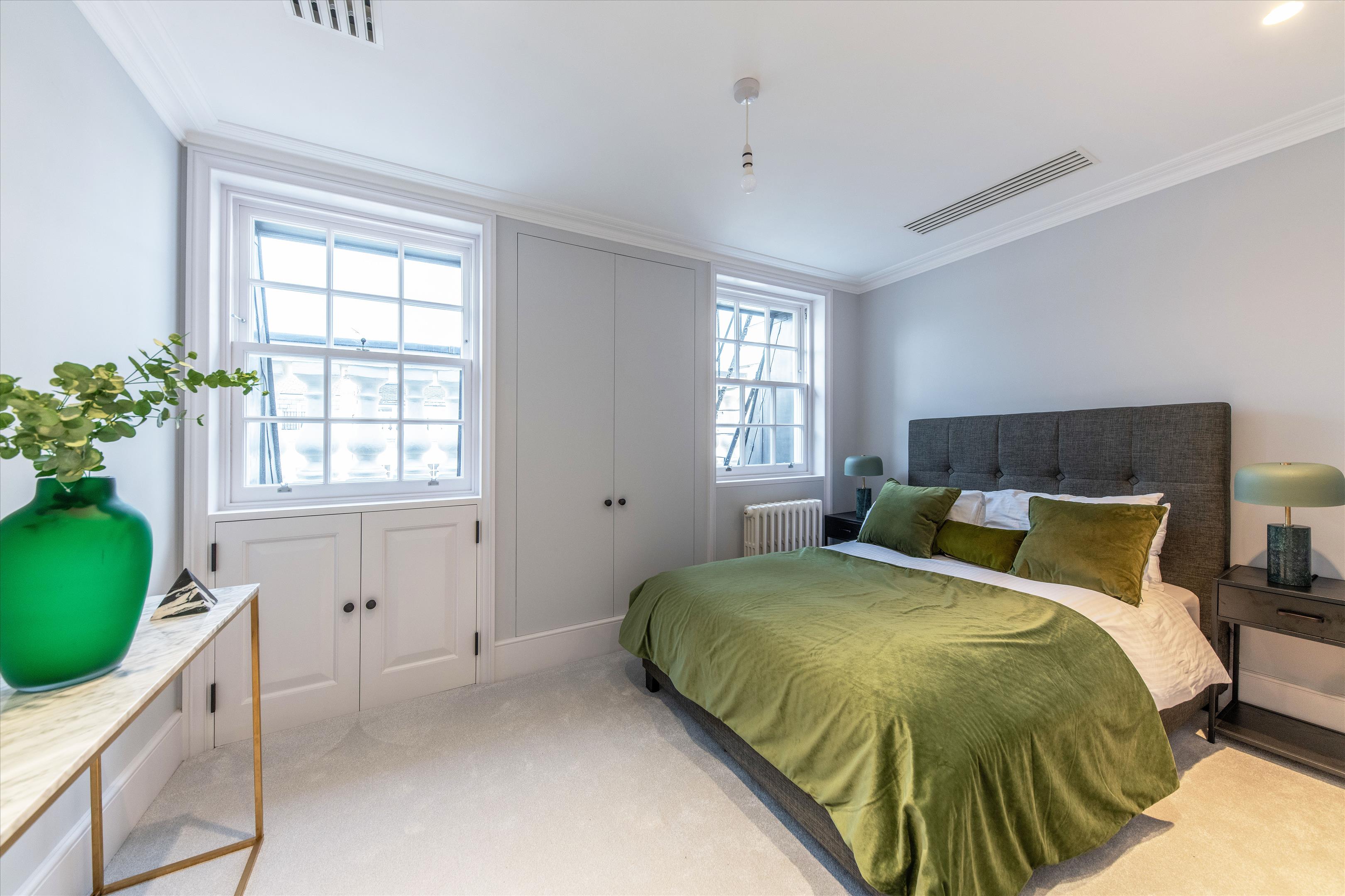 Eaton Place, Belgravia, London SW1X