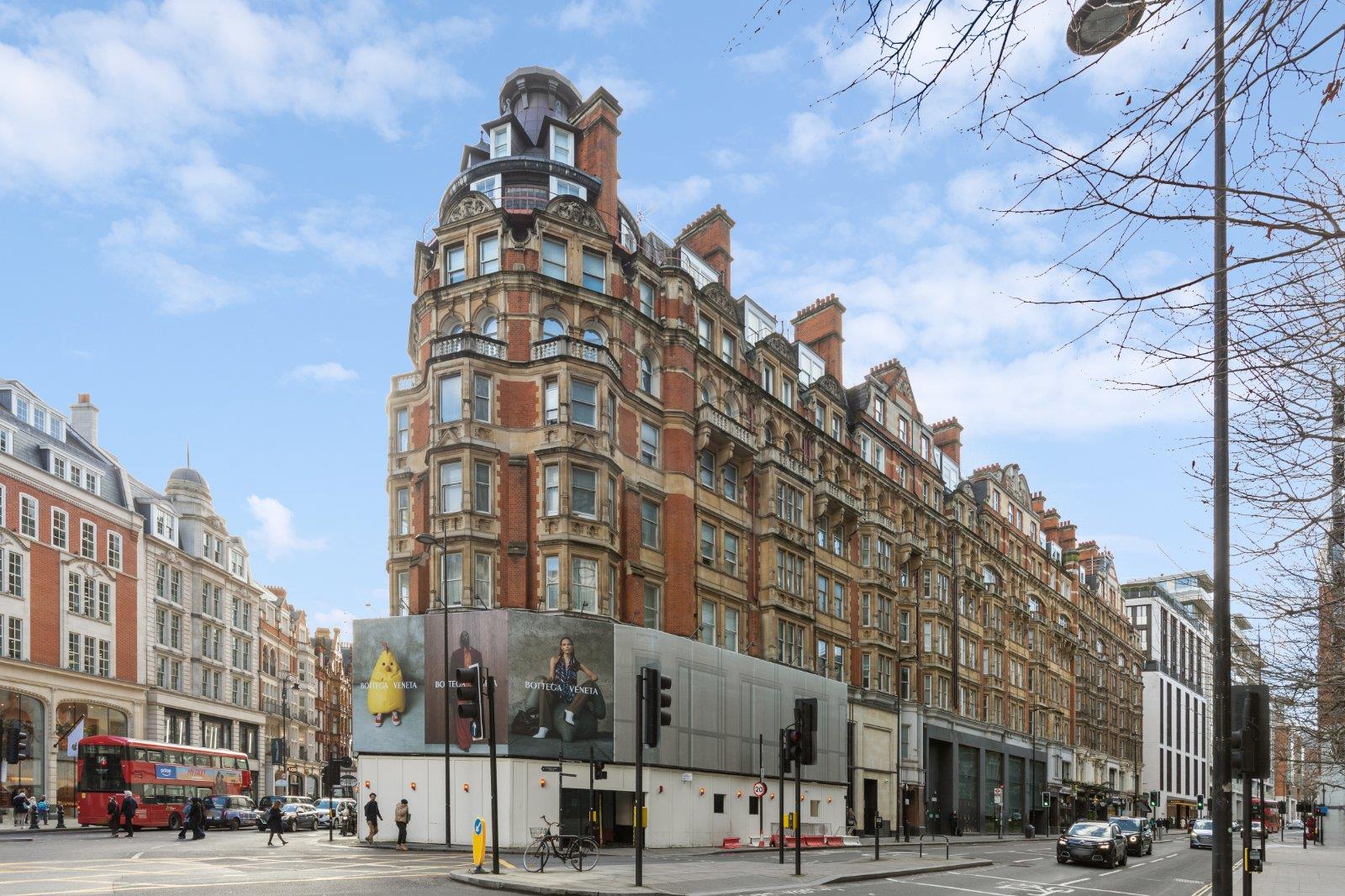 Knightsbridge, London SW1X