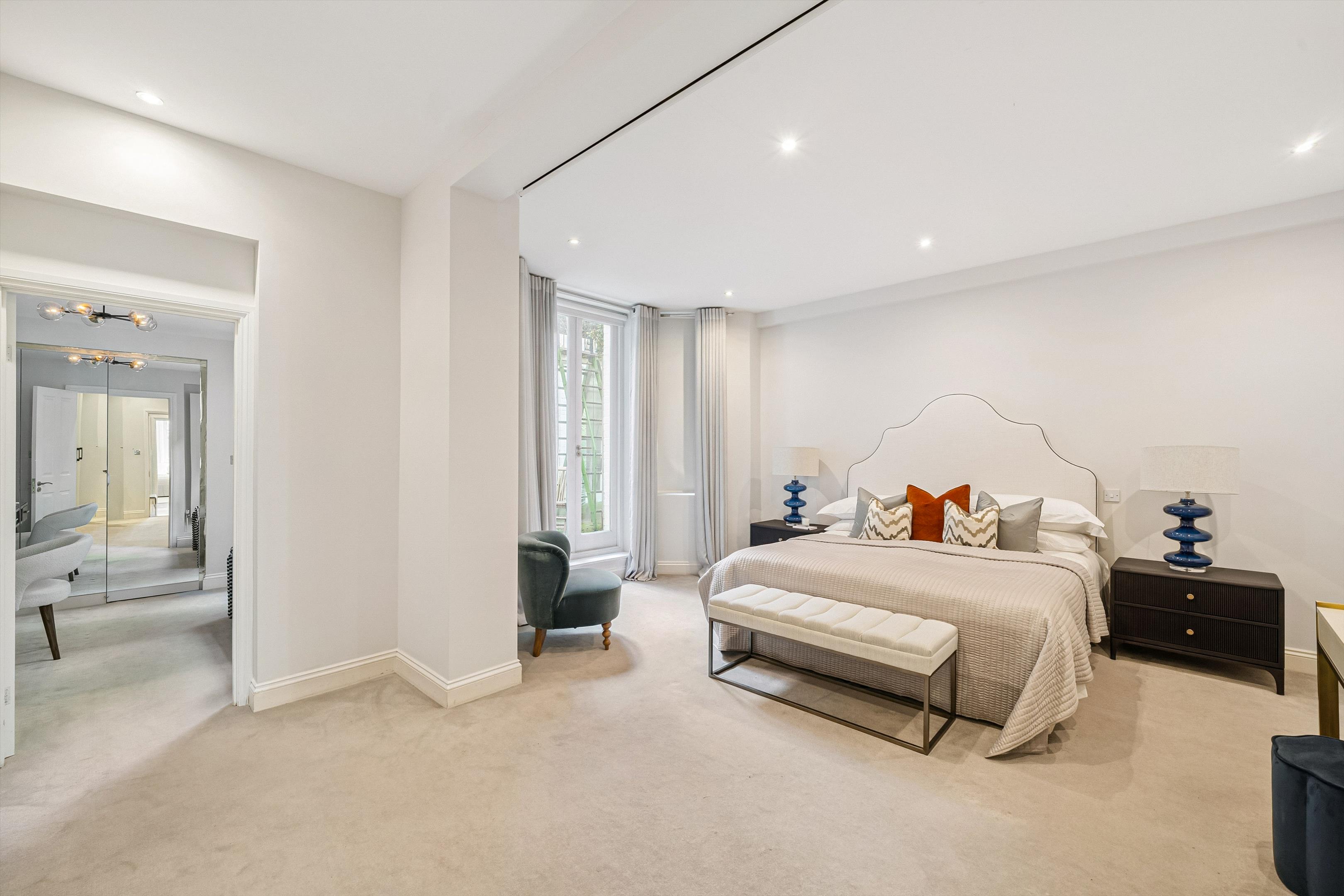 Draycott Place, London SW3