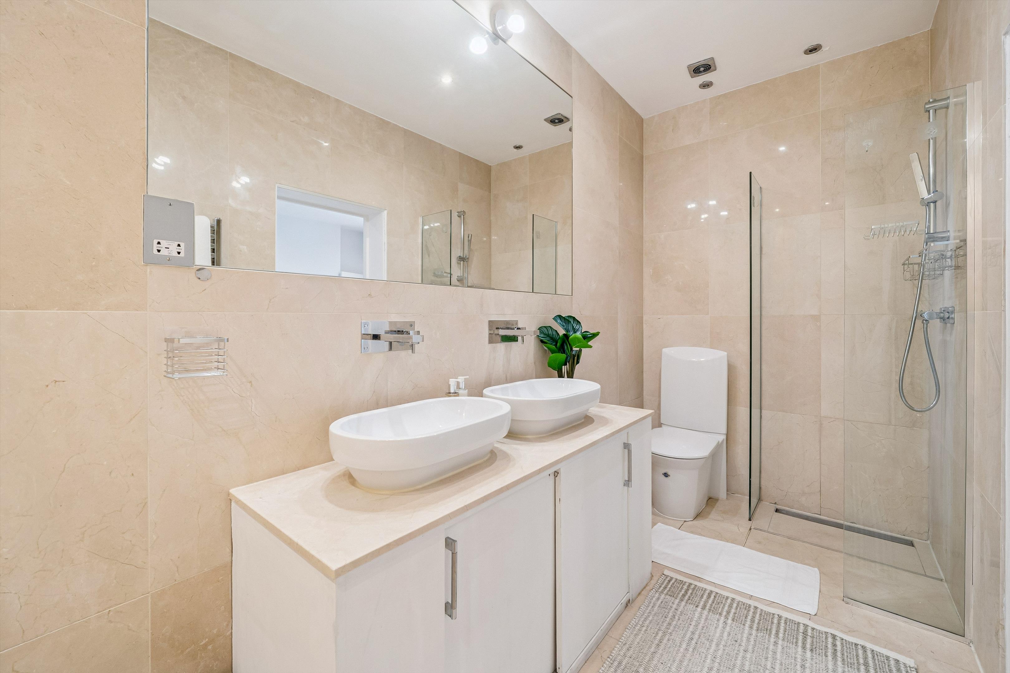 Draycott Place, London SW3