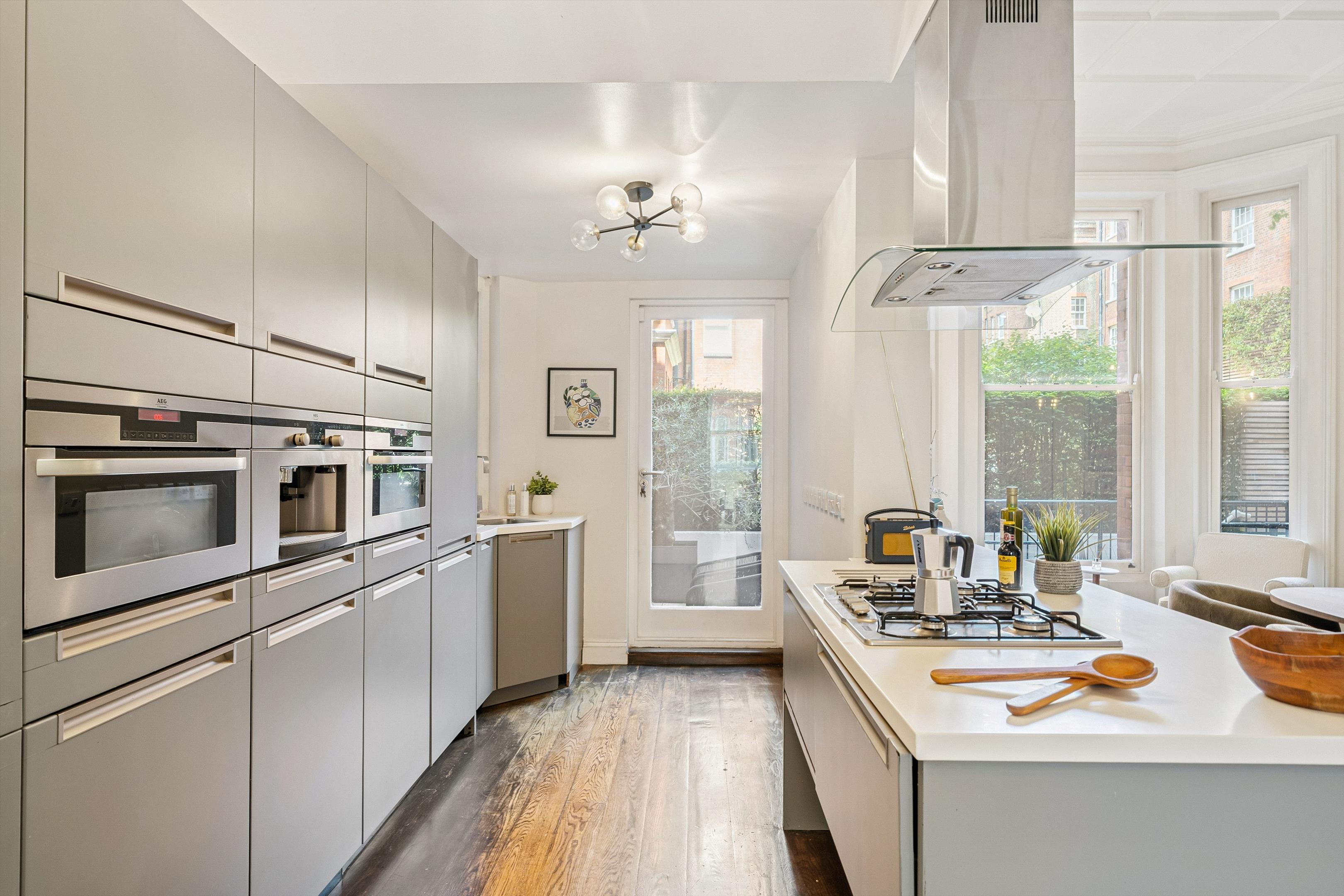 Draycott Place, London SW3