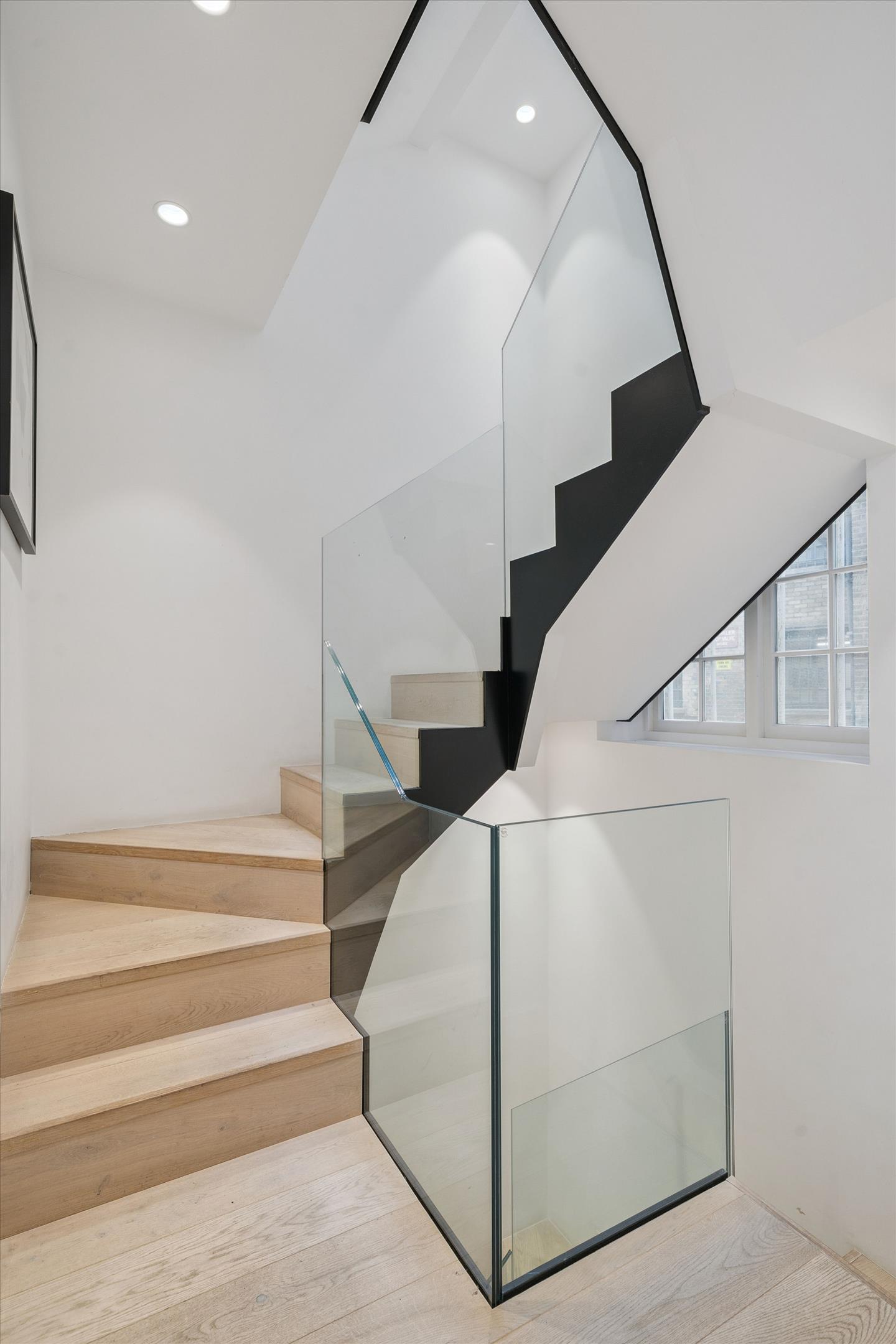 Princes Gate Mews, Knightsbridge, London SW7