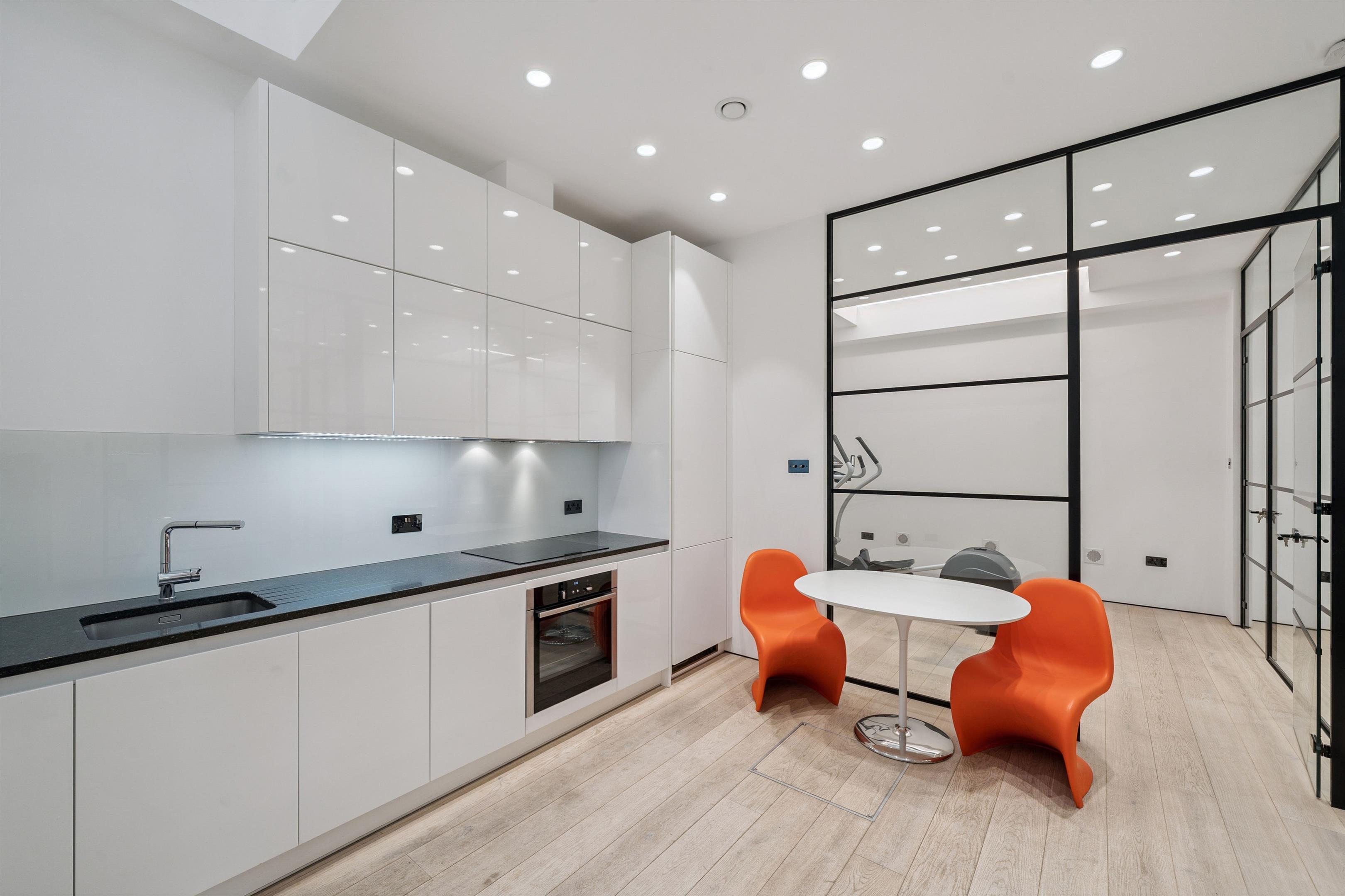 Princes Gate Mews, Knightsbridge, London SW7