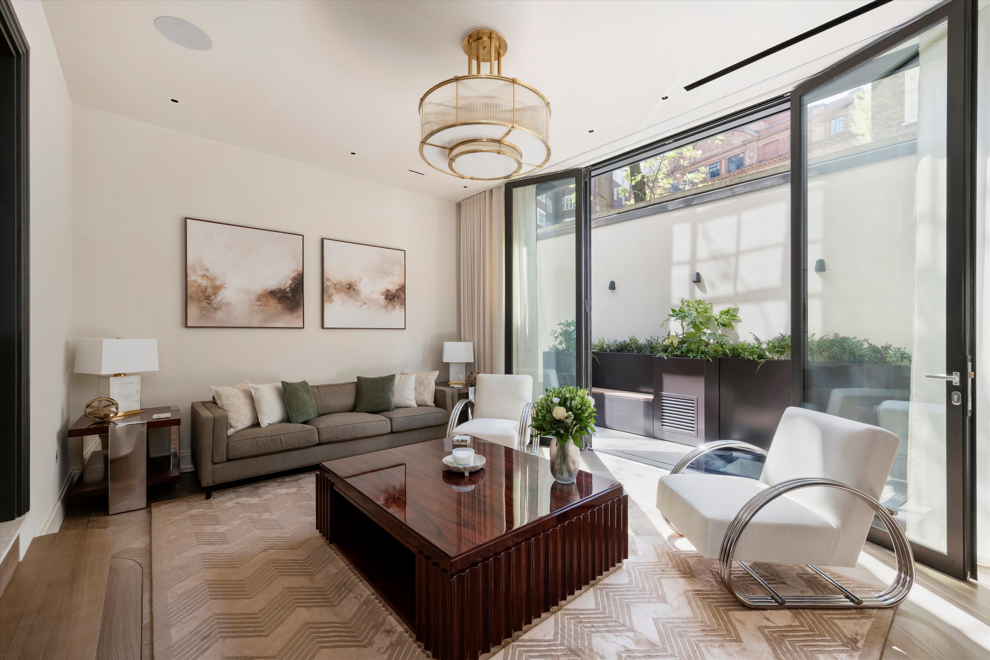 Lancelot Place, Knightsbridge, London SW7