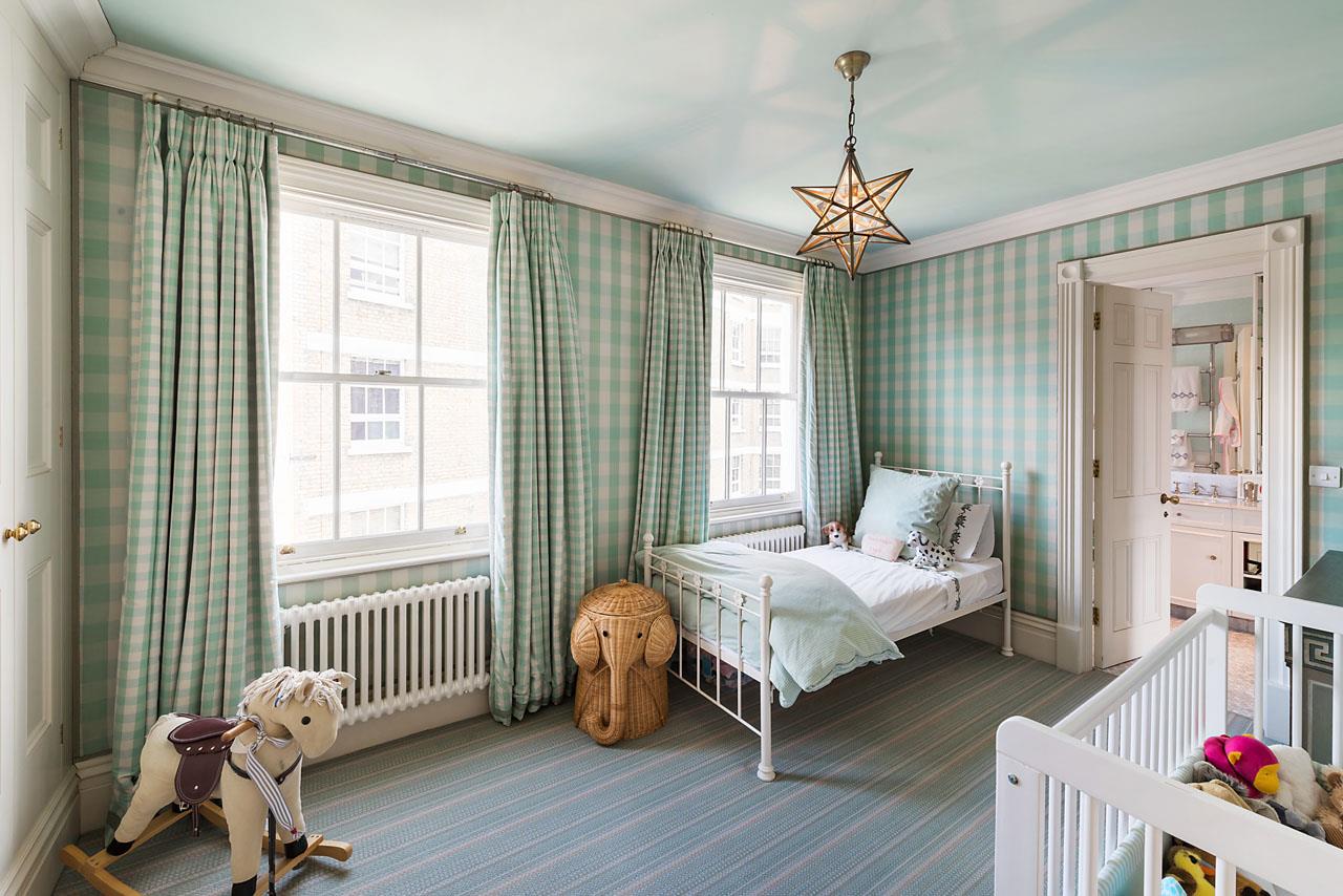First Street, Chelsea, London SW3