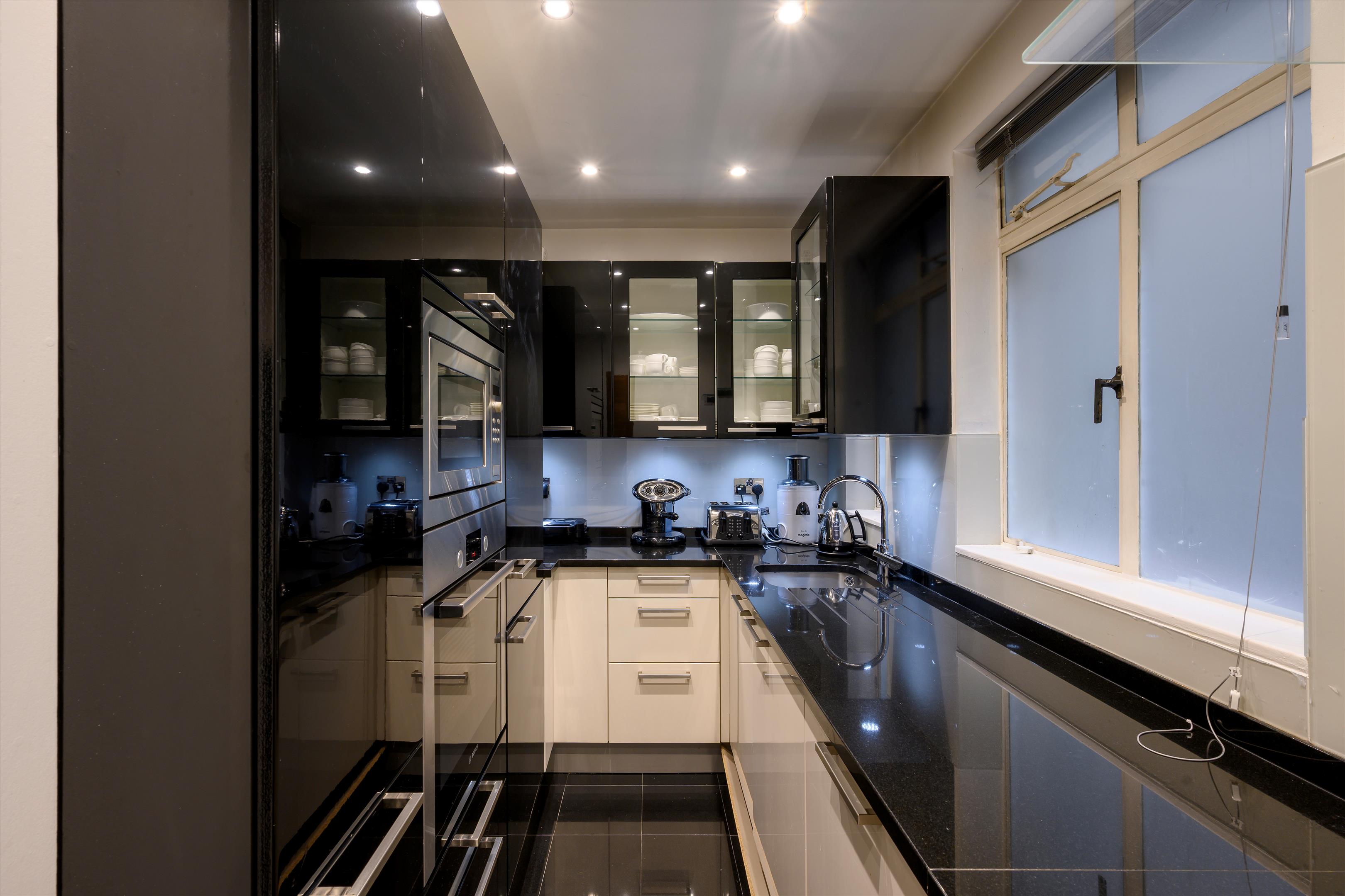 Whitelands House, Cheltenham Terrace, London SW3