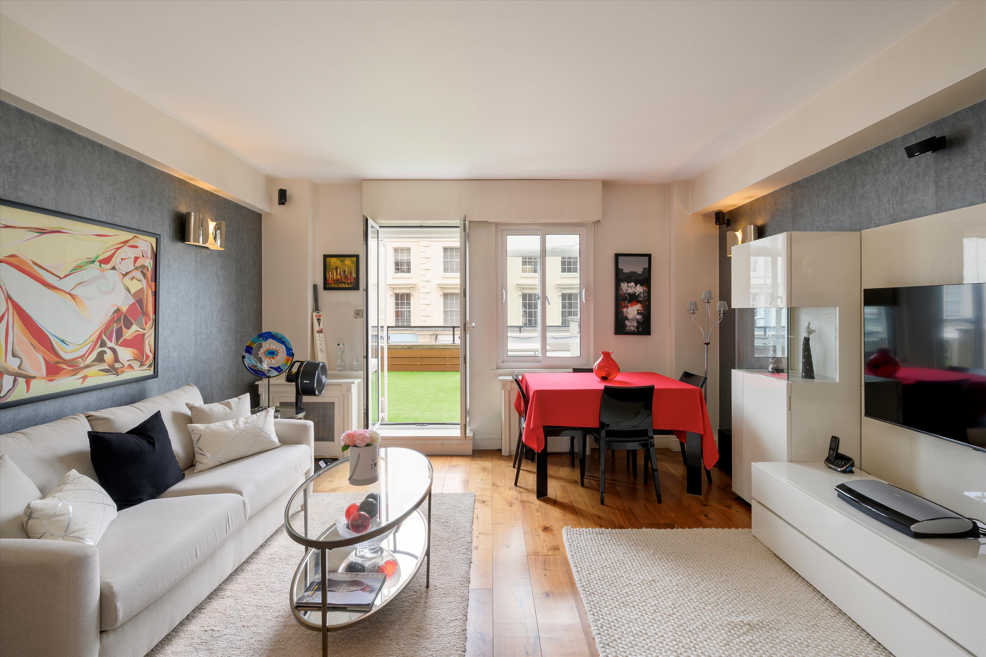 Whitelands House, Cheltenham Terrace, London SW3