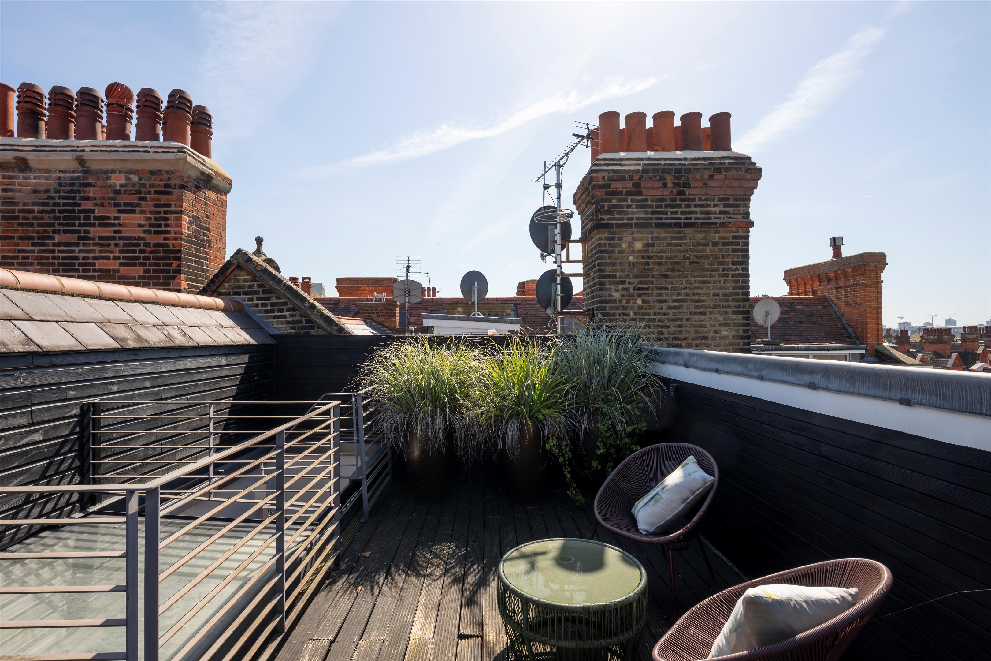 63 Cadogan Gardens, Knightsbridge, London SW3