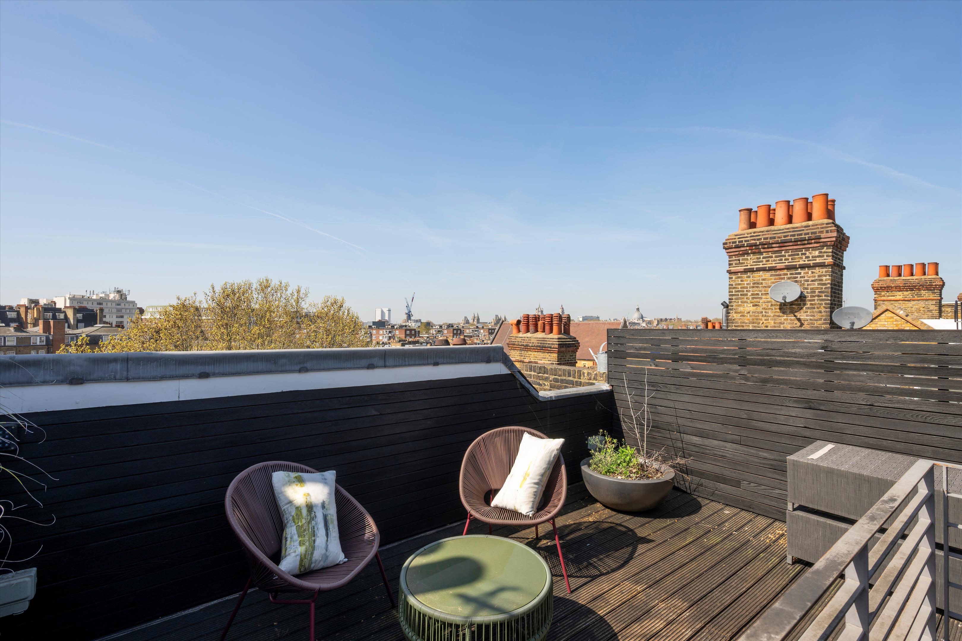 63 Cadogan Gardens, Knightsbridge, London SW3