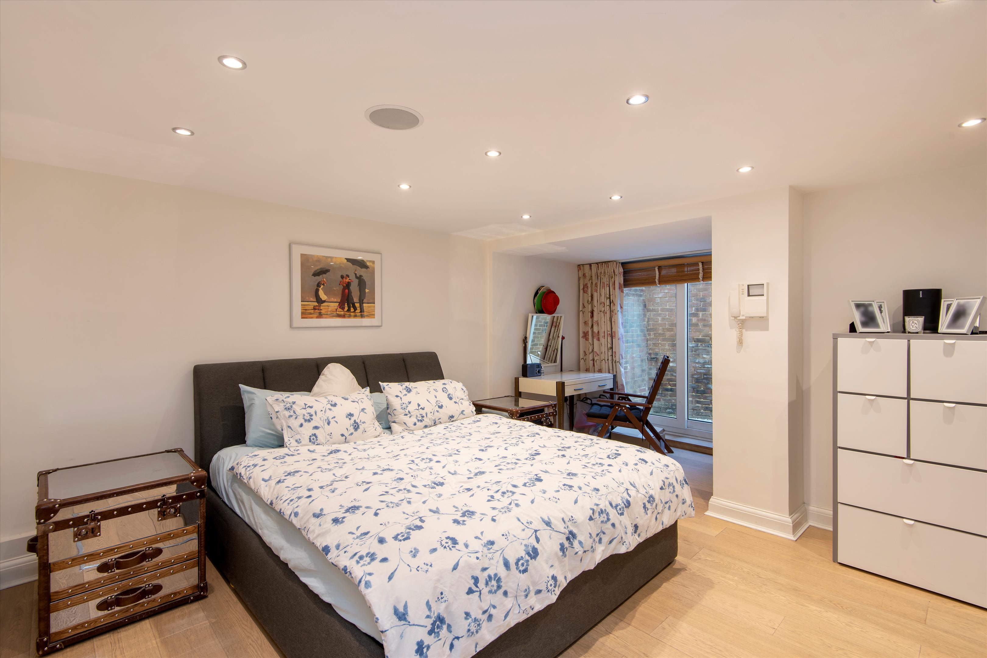 Ives Street, Chelsea, London SW3