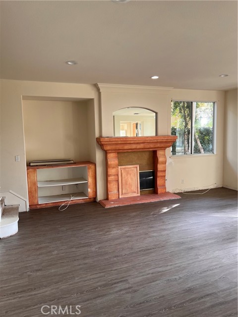 21016 Mendenhall CT, TOPANGA