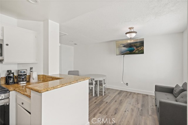 11150 Glenoaks BLVD Unit: 18