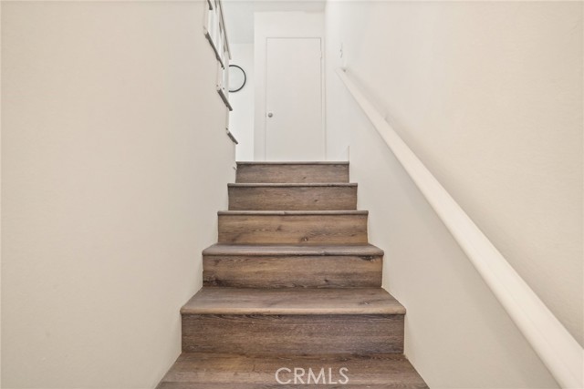 11150 Glenoaks BLVD Unit: 18