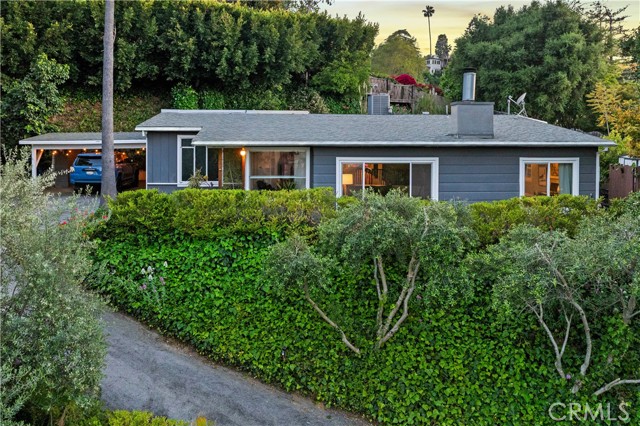 11408 Decente CT, Studio City 