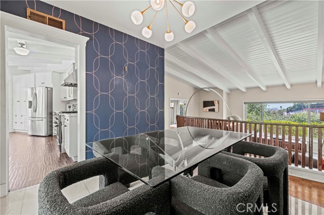 11408 Decente CT, Studio City 