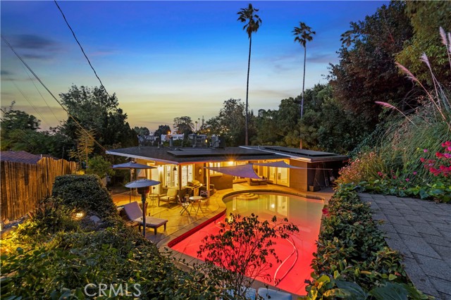 11408 Decente CT, Studio City 