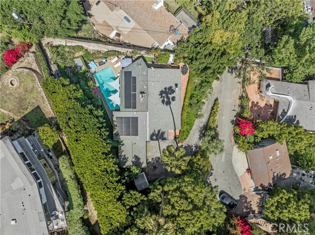 11408 Decente CT, Studio City 