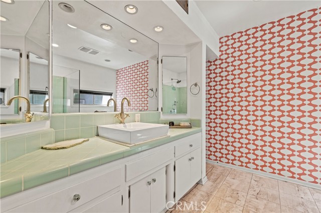 11408 Decente CT, Studio City 